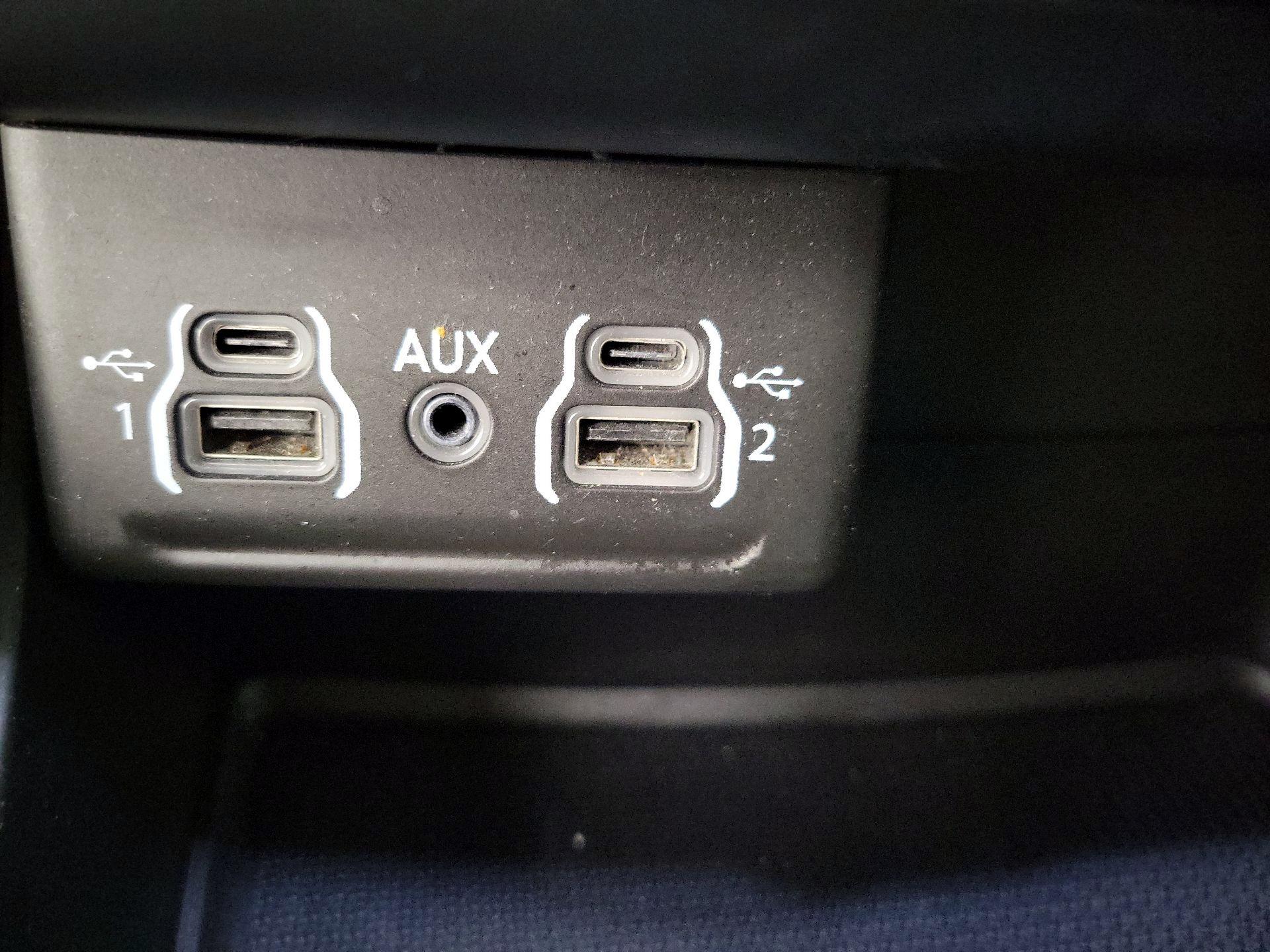 Thumbnail: 2021 Dodge Durango - 19