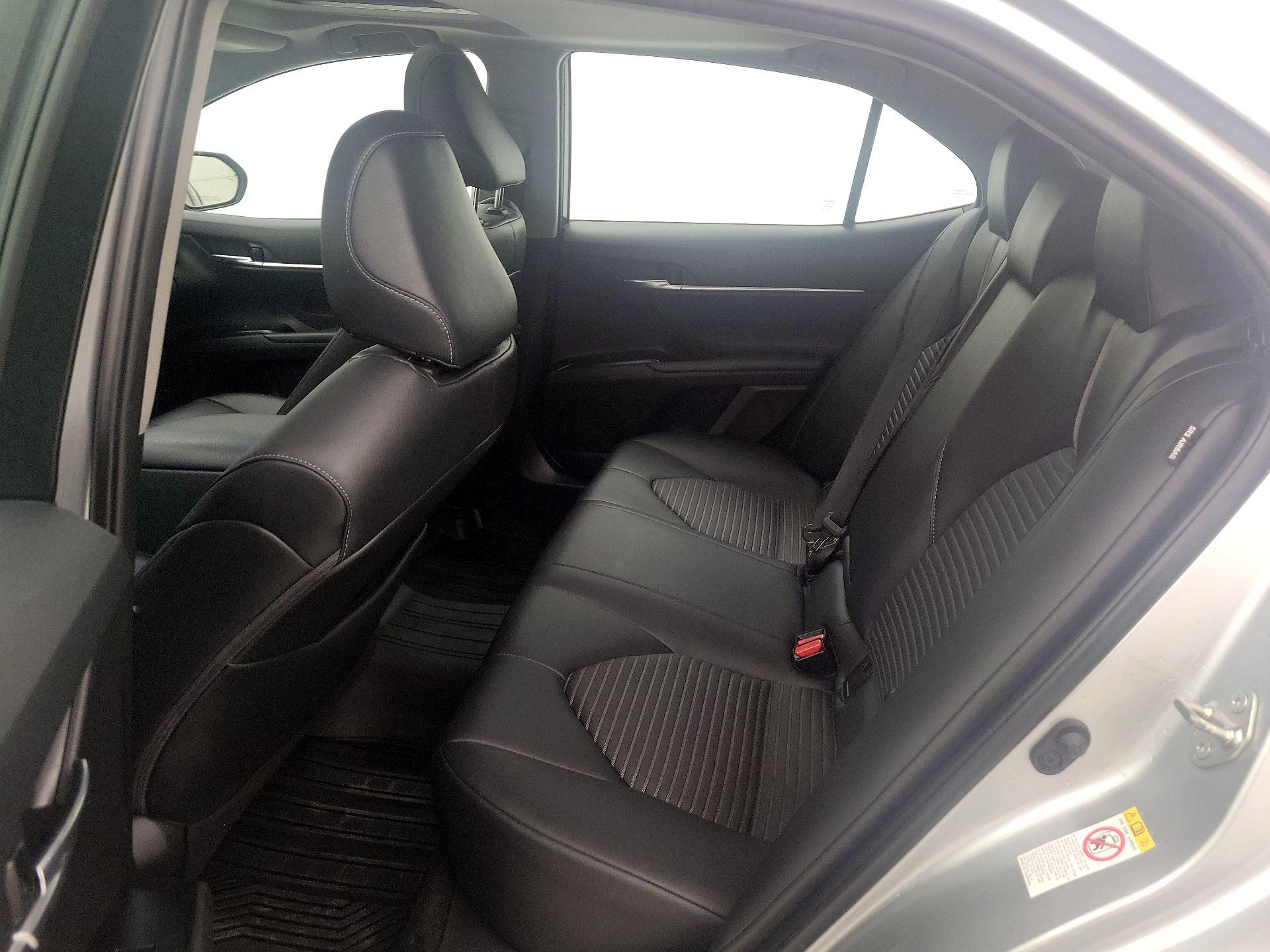 Thumbnail: 2018 Toyota Camry - 20