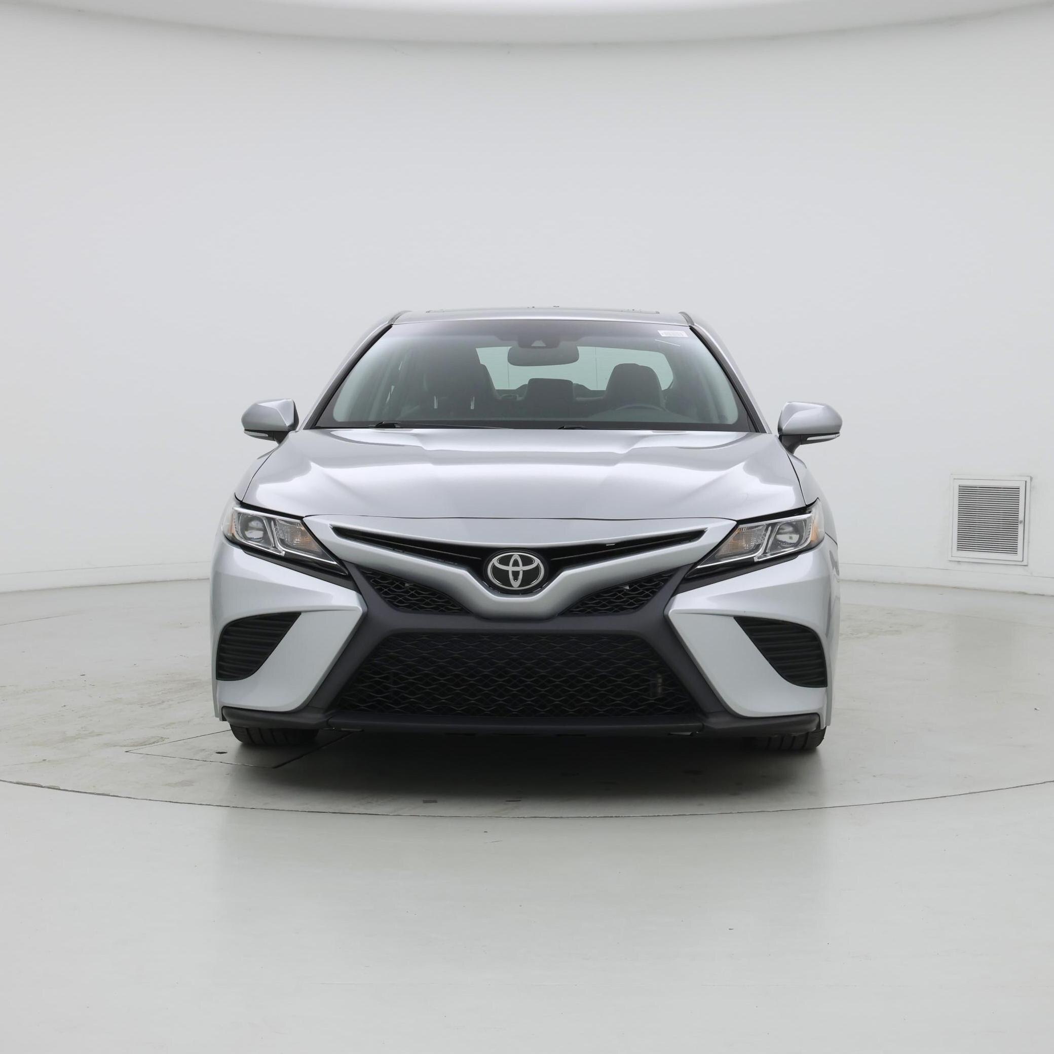 Thumbnail: 2018 Toyota Camry - 5