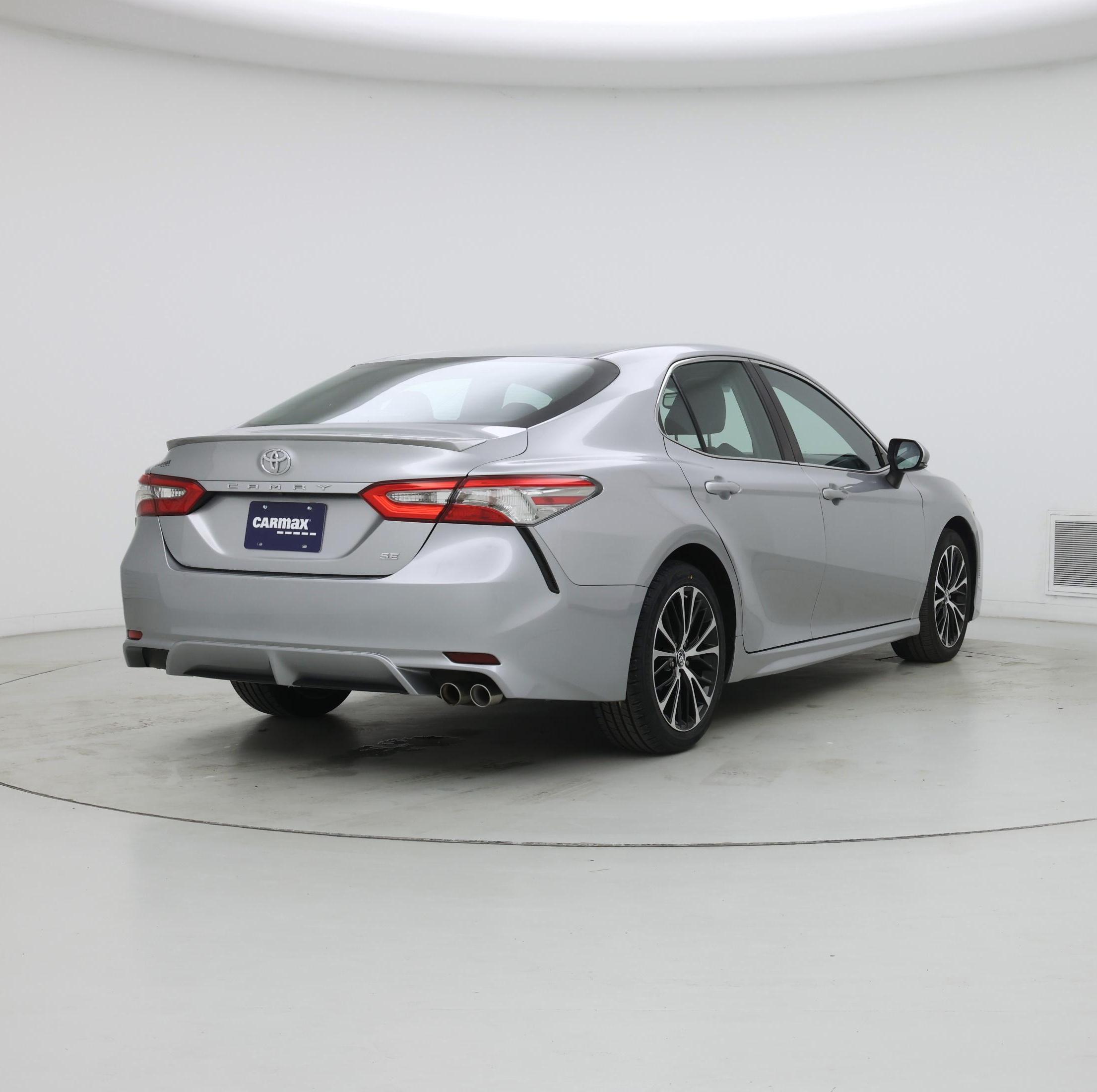 Thumbnail: 2018 Toyota Camry - 8