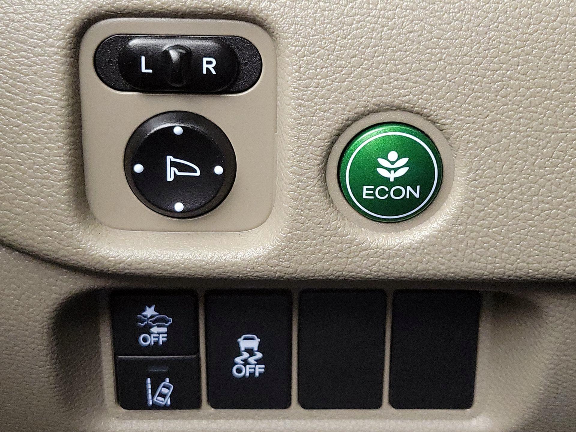 Thumbnail: 2020 Honda Pilot - 13