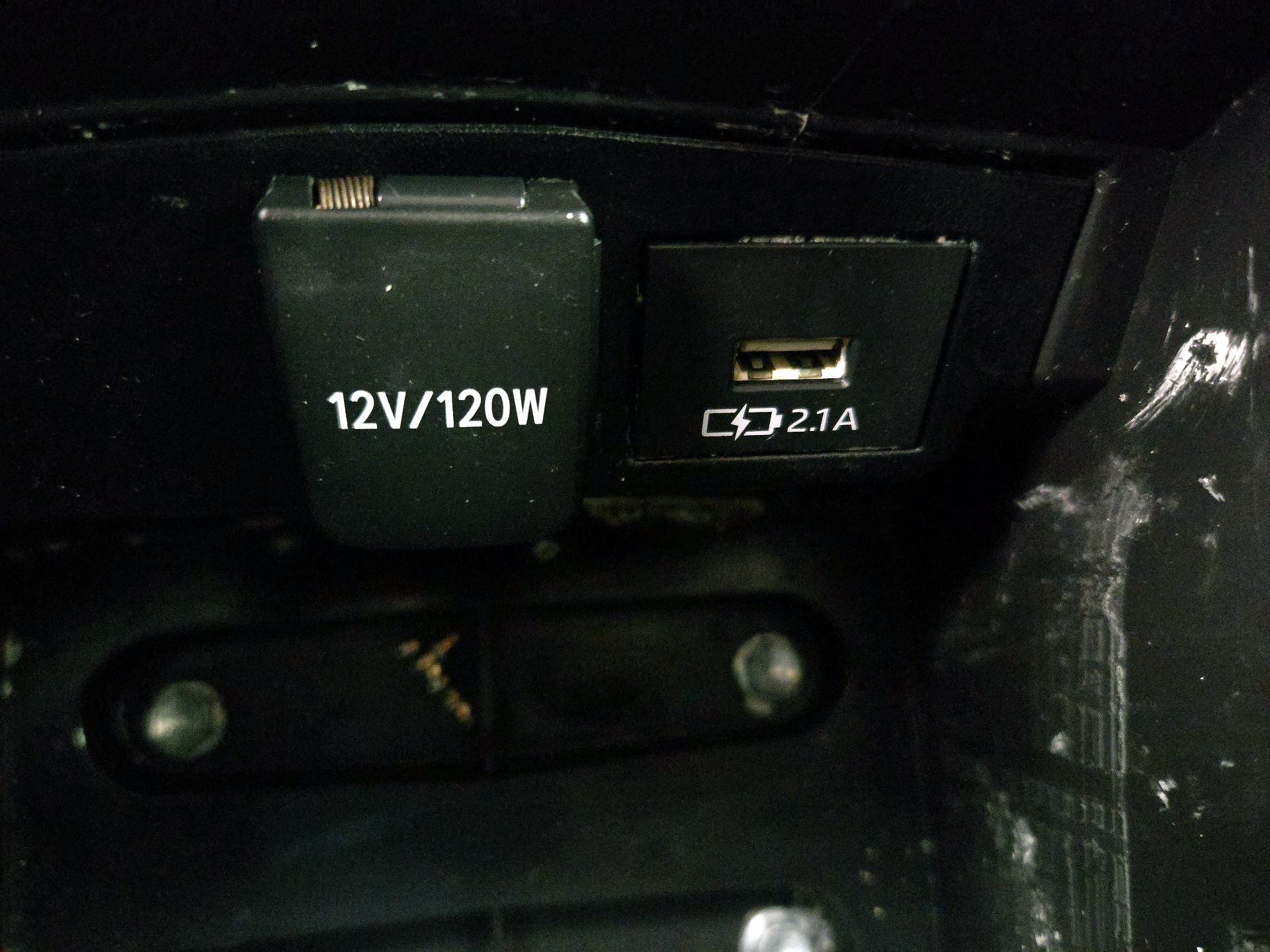 Thumbnail: 2021 Toyota Corolla - 18