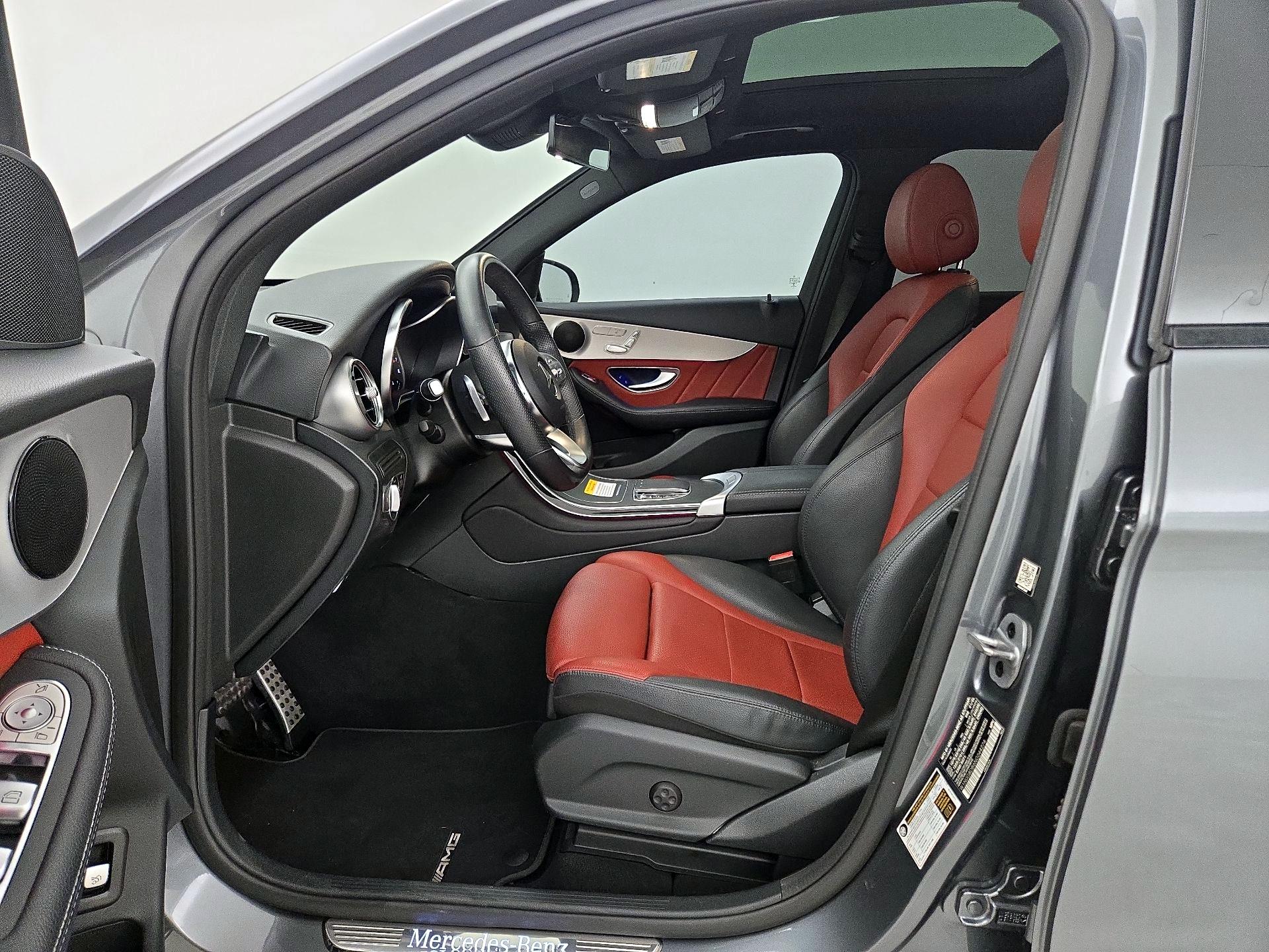 Thumbnail: 2022 Mercedes-Benz GLC - 11