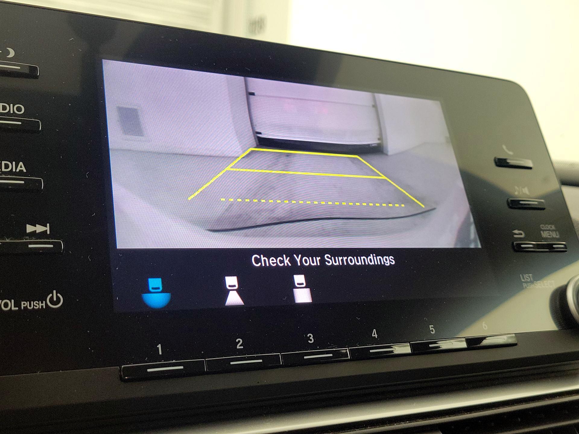 Thumbnail: 2018 Honda Accord - 14