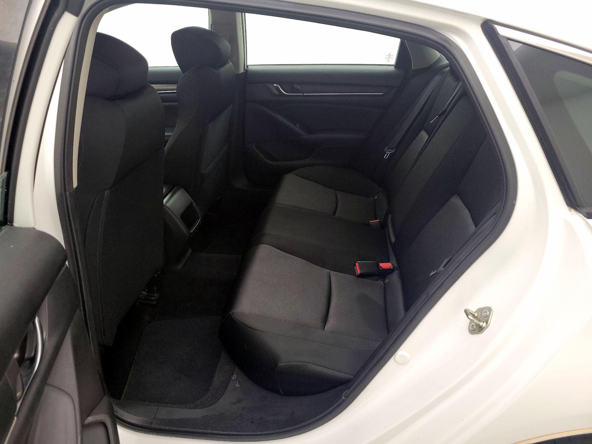 Thumbnail: 2018 Honda Accord - 19