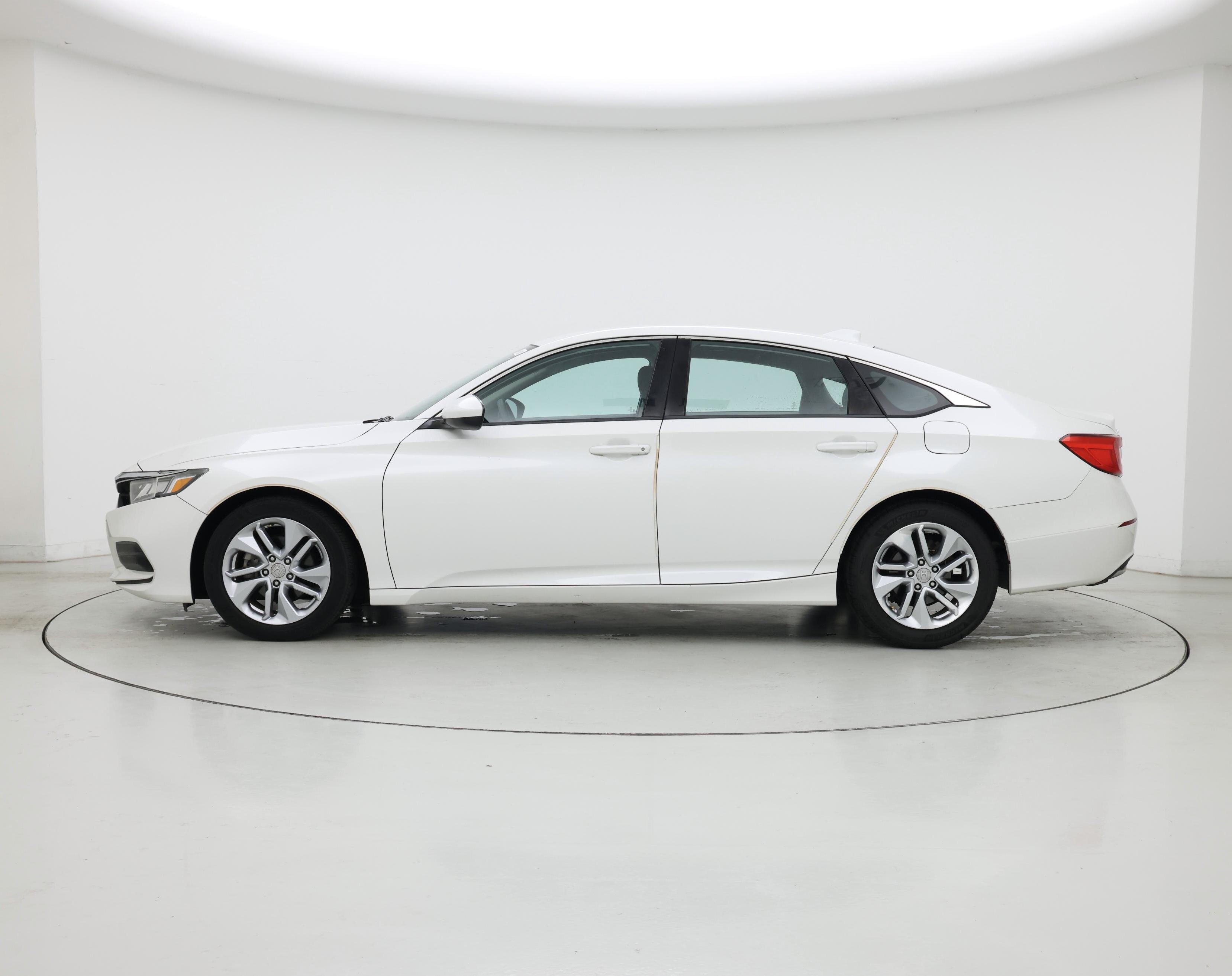 Thumbnail: 2018 Honda Accord - 3