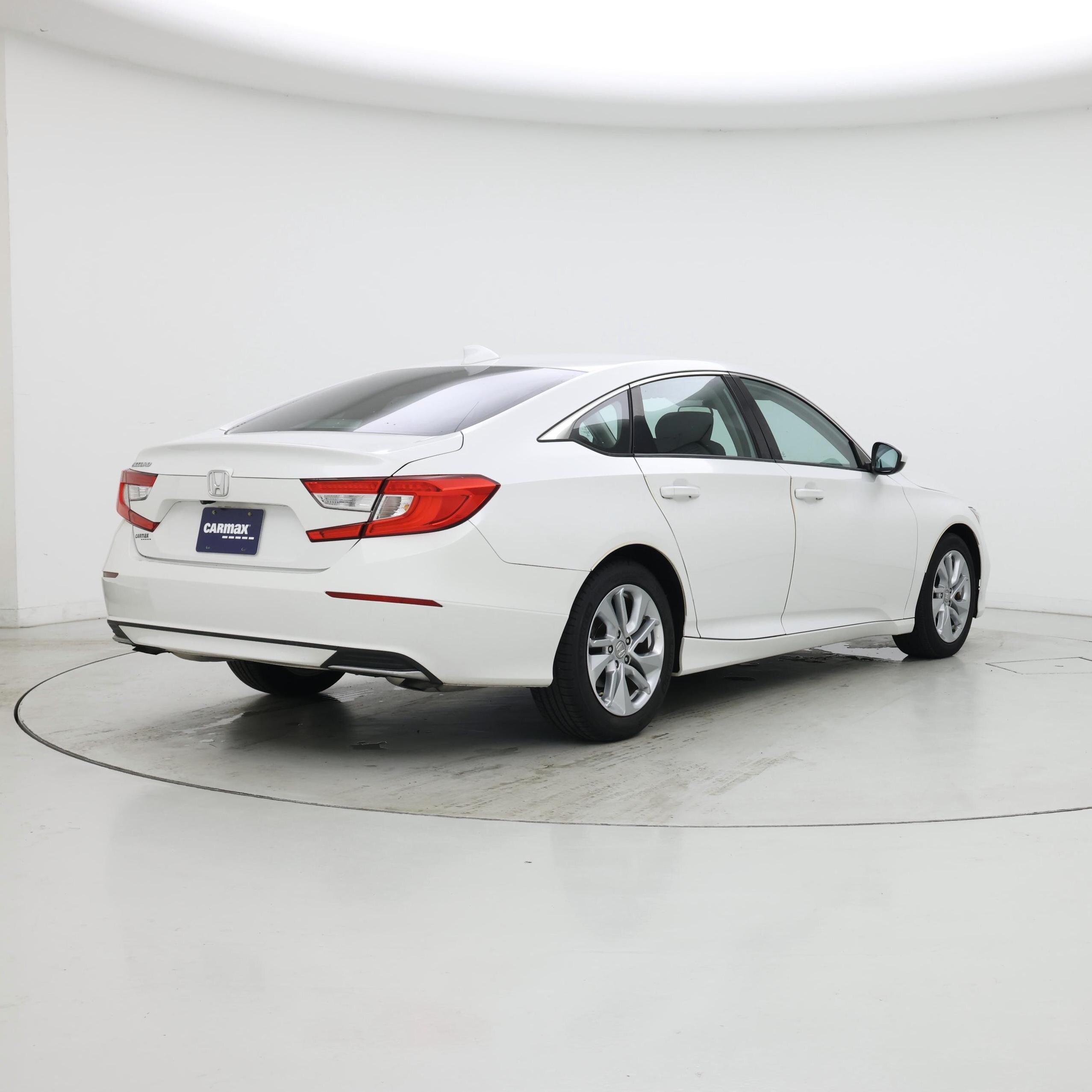 Thumbnail: 2018 Honda Accord - 8