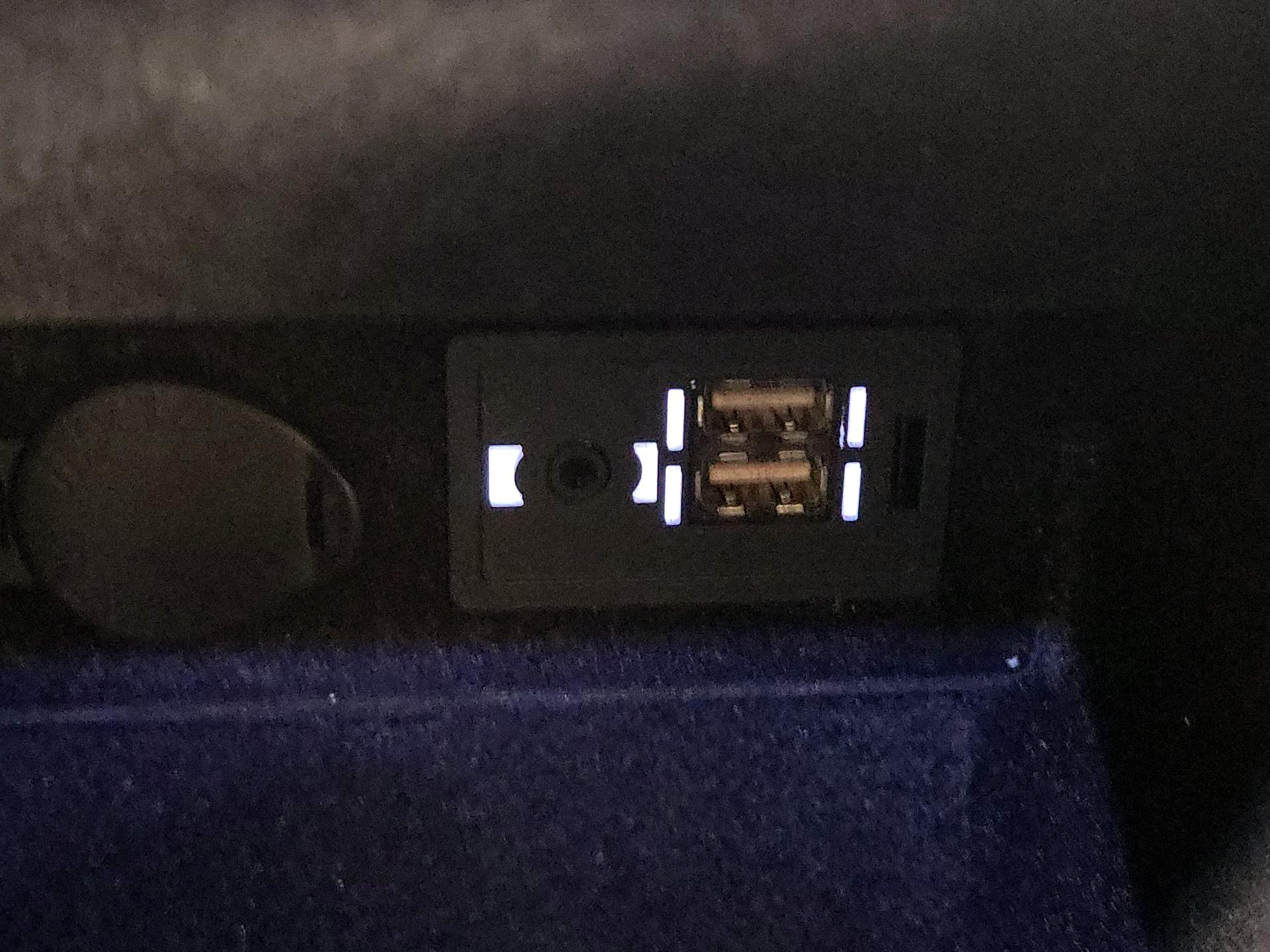 Thumbnail: 2015 Lexus ES - 19