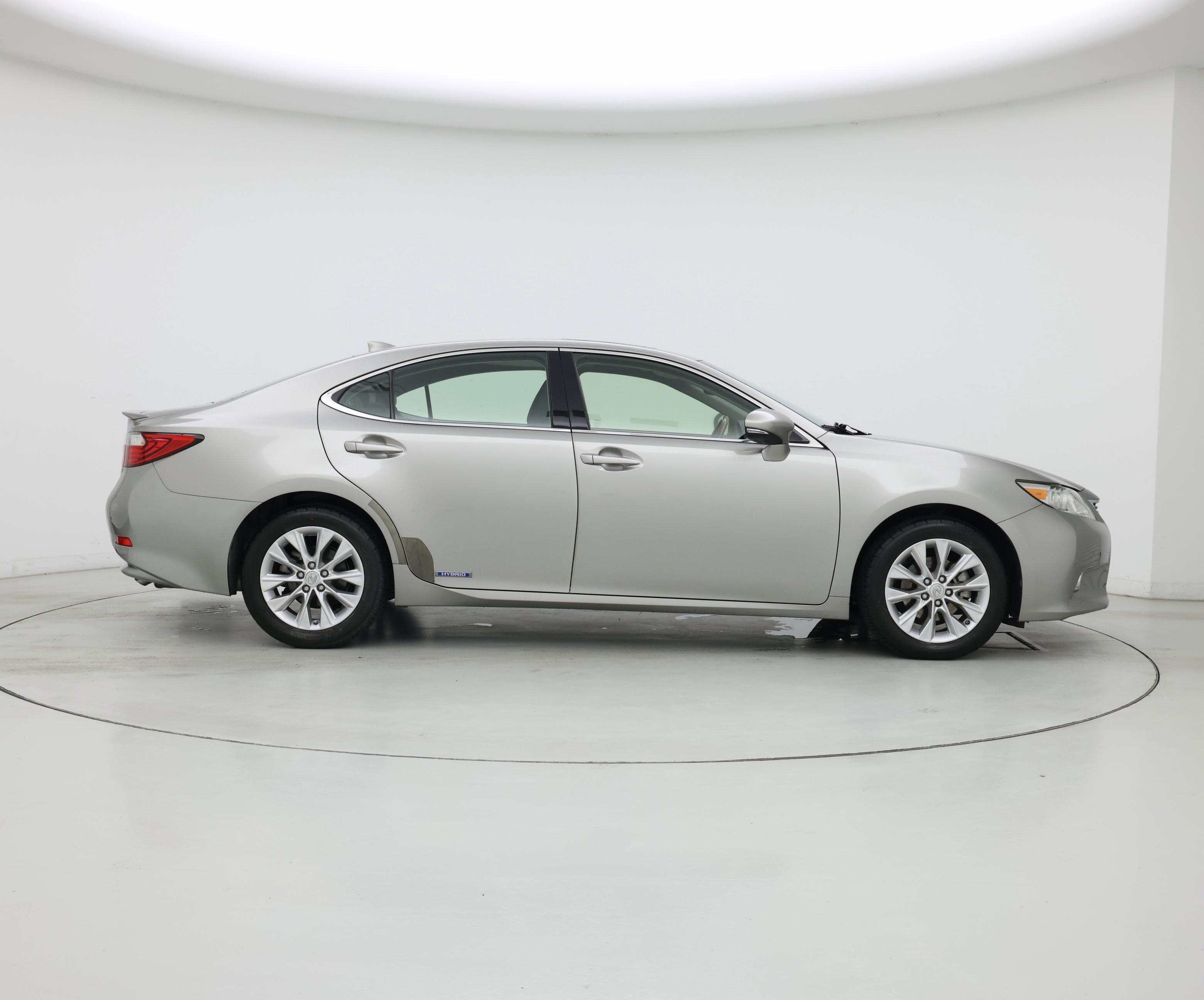Thumbnail: 2015 Lexus ES - 7
