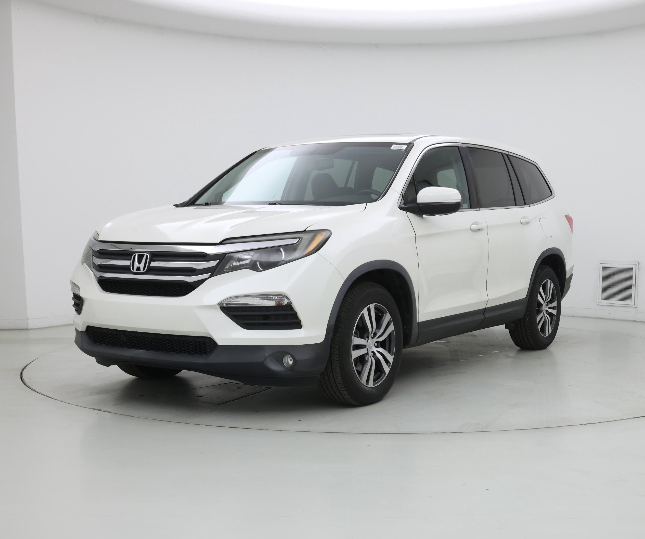 Thumbnail: 2018 Honda Pilot - 4