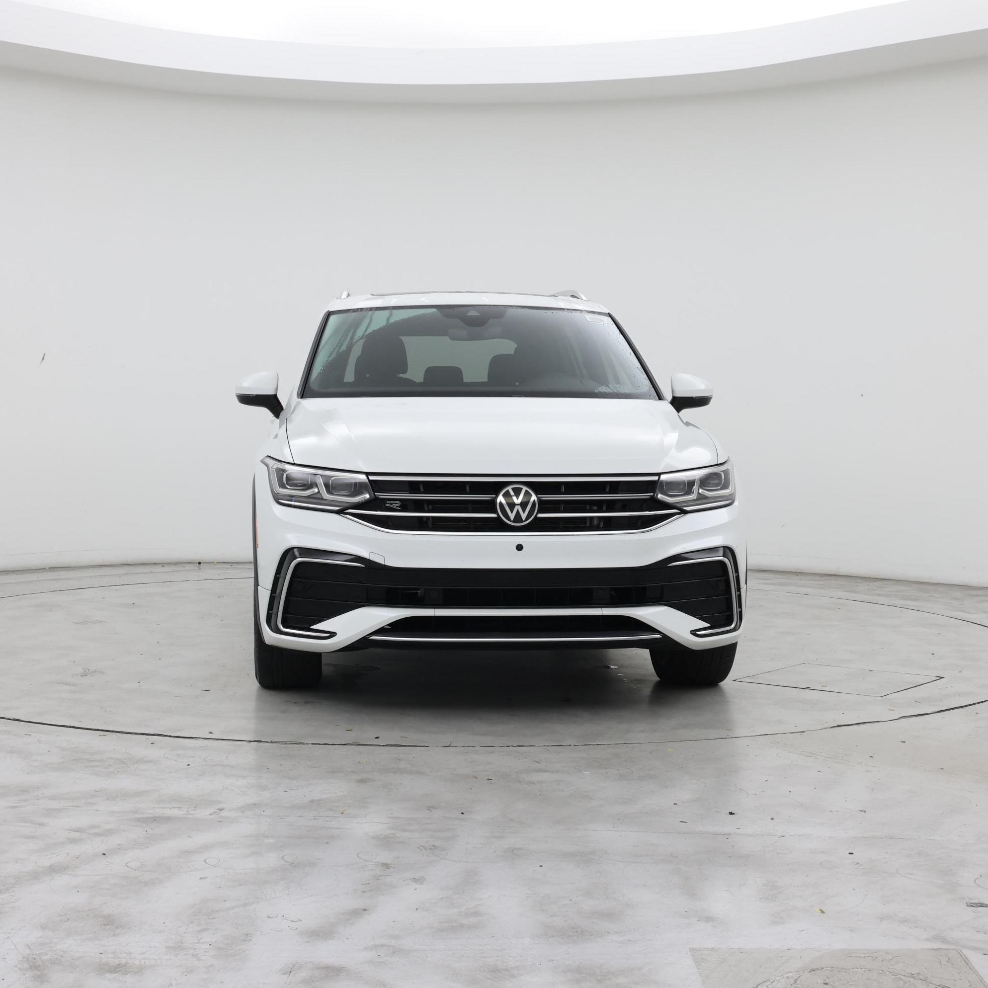 Thumbnail: 2022 Volkswagen Tiguan - 5