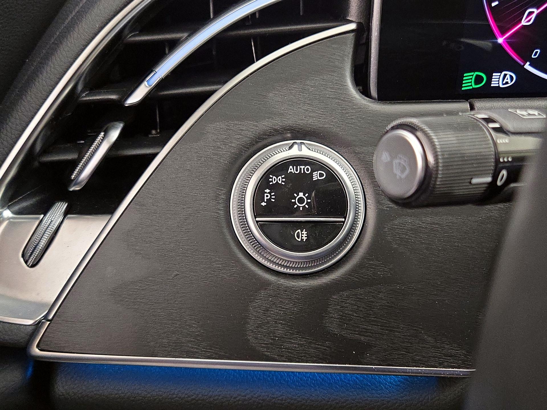 Thumbnail: 2025 Mercedes-Benz E-Class - 13