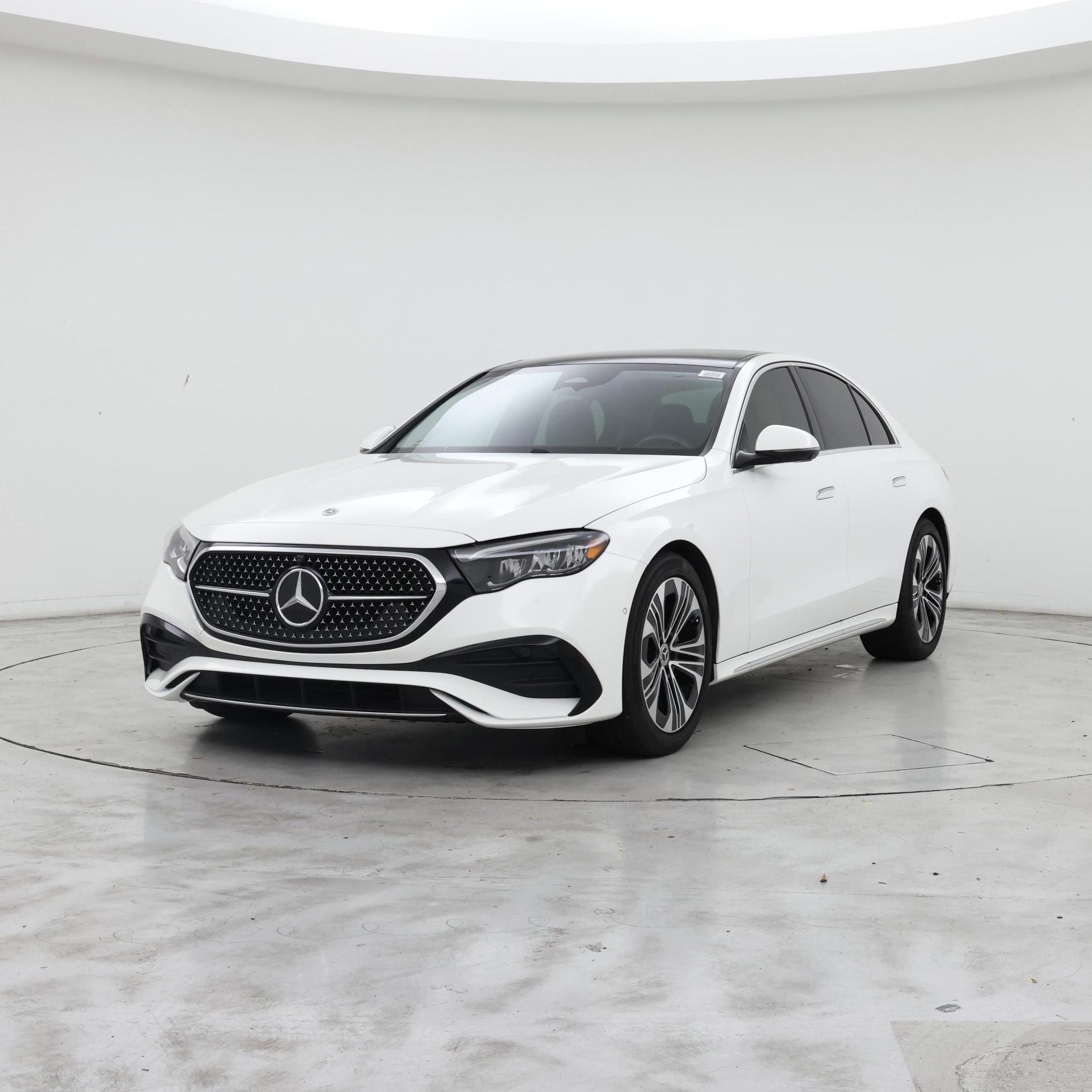 Thumbnail: 2025 Mercedes-Benz E-Class - 4