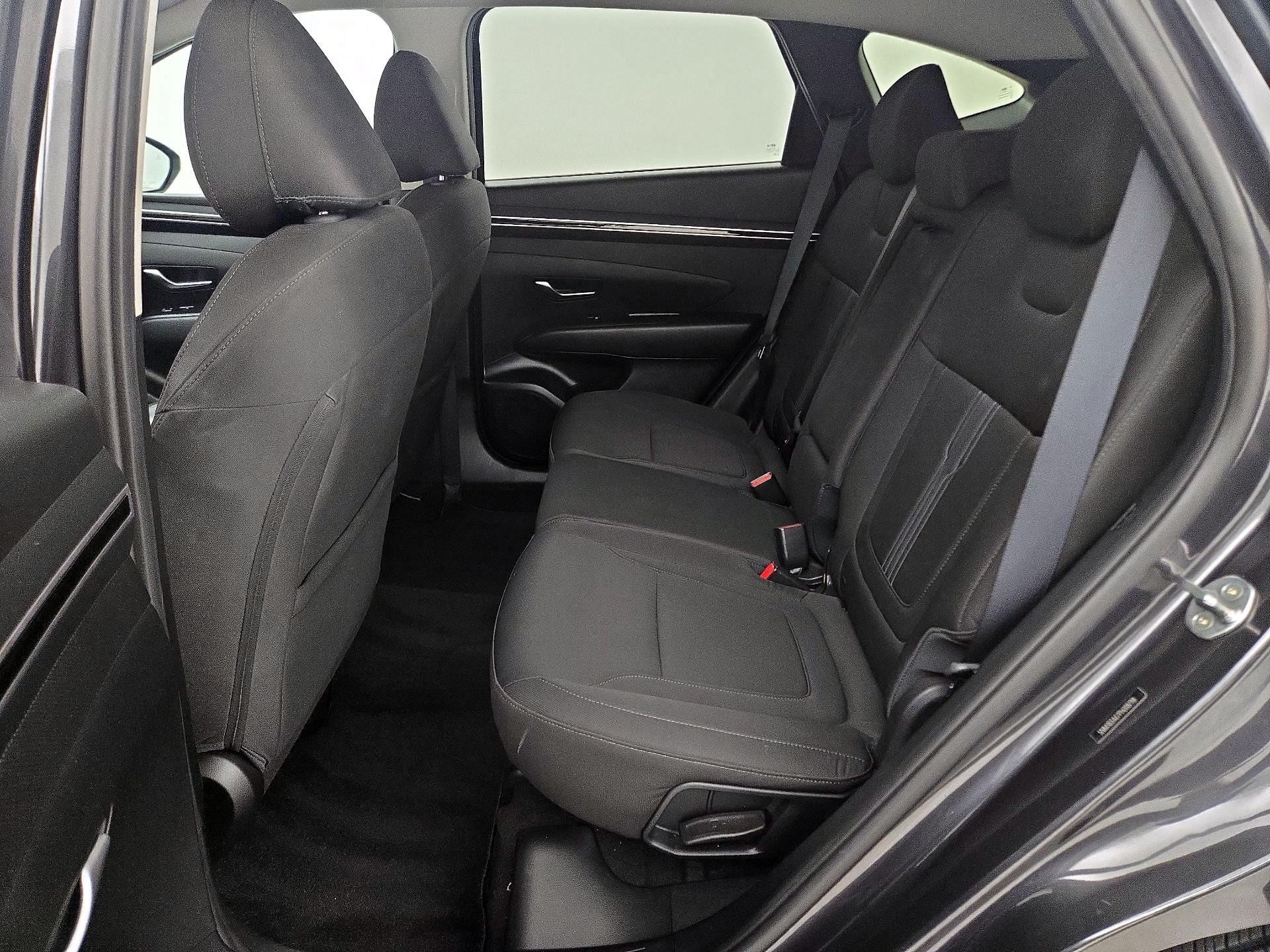 Thumbnail: 2023 Hyundai Tucson - 19