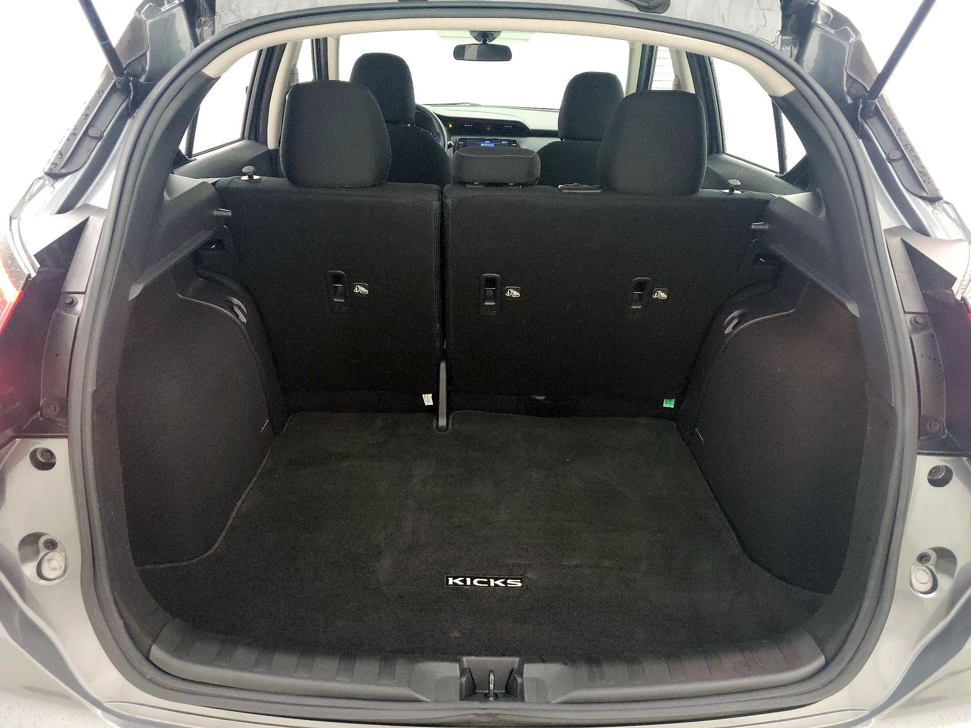 Thumbnail: 2022 Nissan Kicks - 19