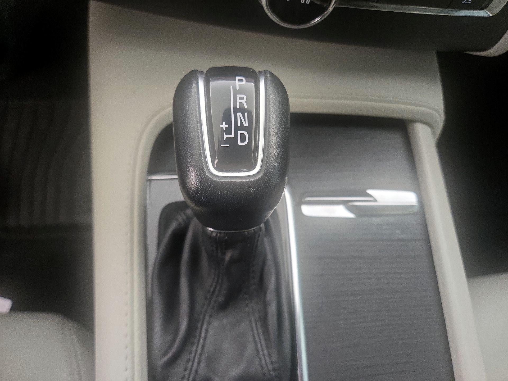 Thumbnail: 2020 Volvo XC90 - 18