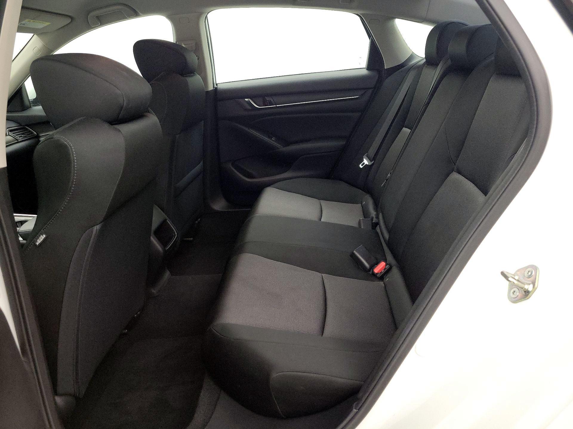 Thumbnail: 2018 Honda Accord - 19