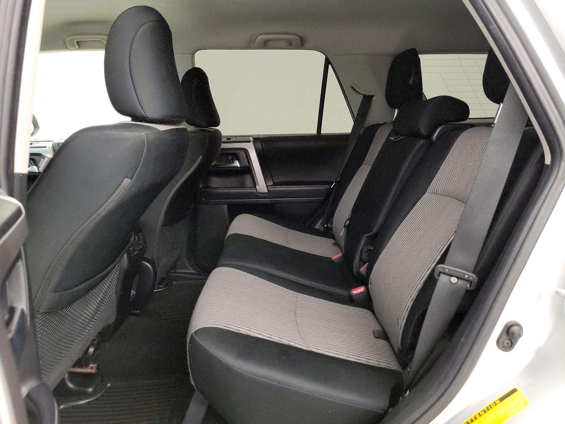 Thumbnail: 2021 Toyota 4Runner - 19