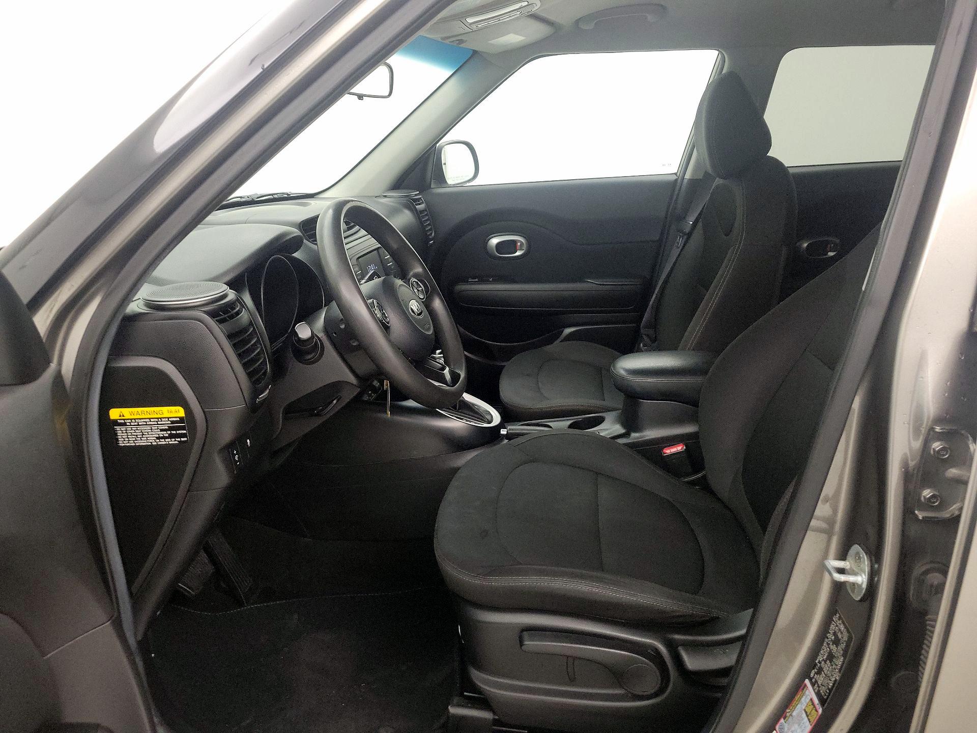 Thumbnail: 2019 Kia Soul - 11