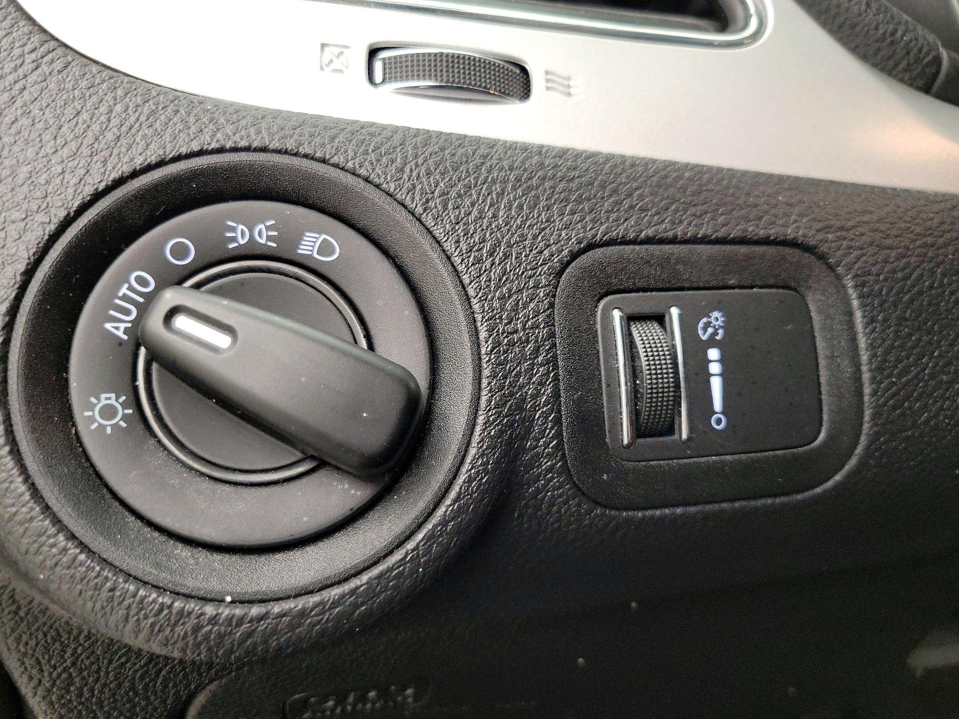 Thumbnail: 2017 Dodge Journey - 13