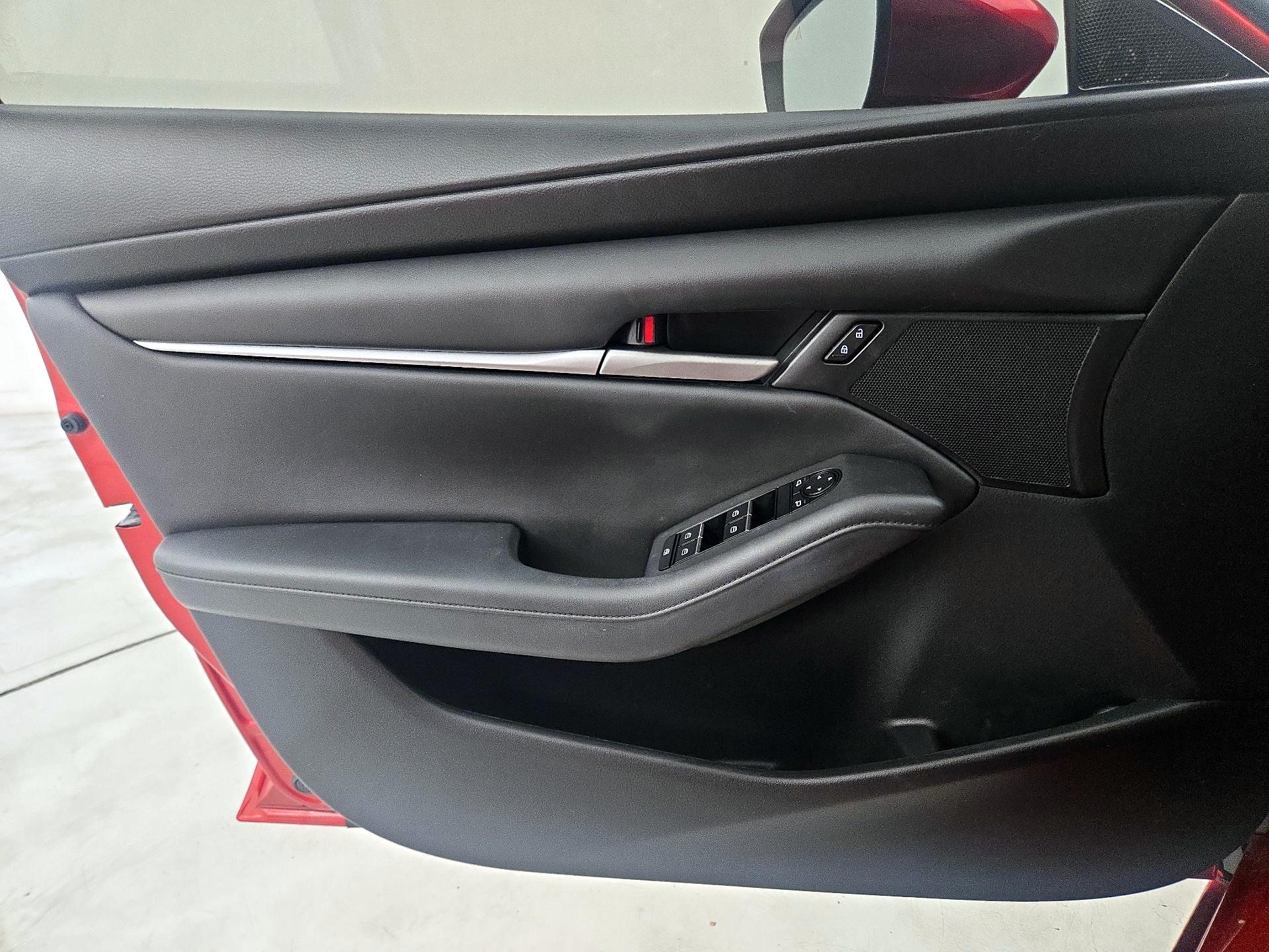 Thumbnail: 2020 Mazda Mazda3 - 12