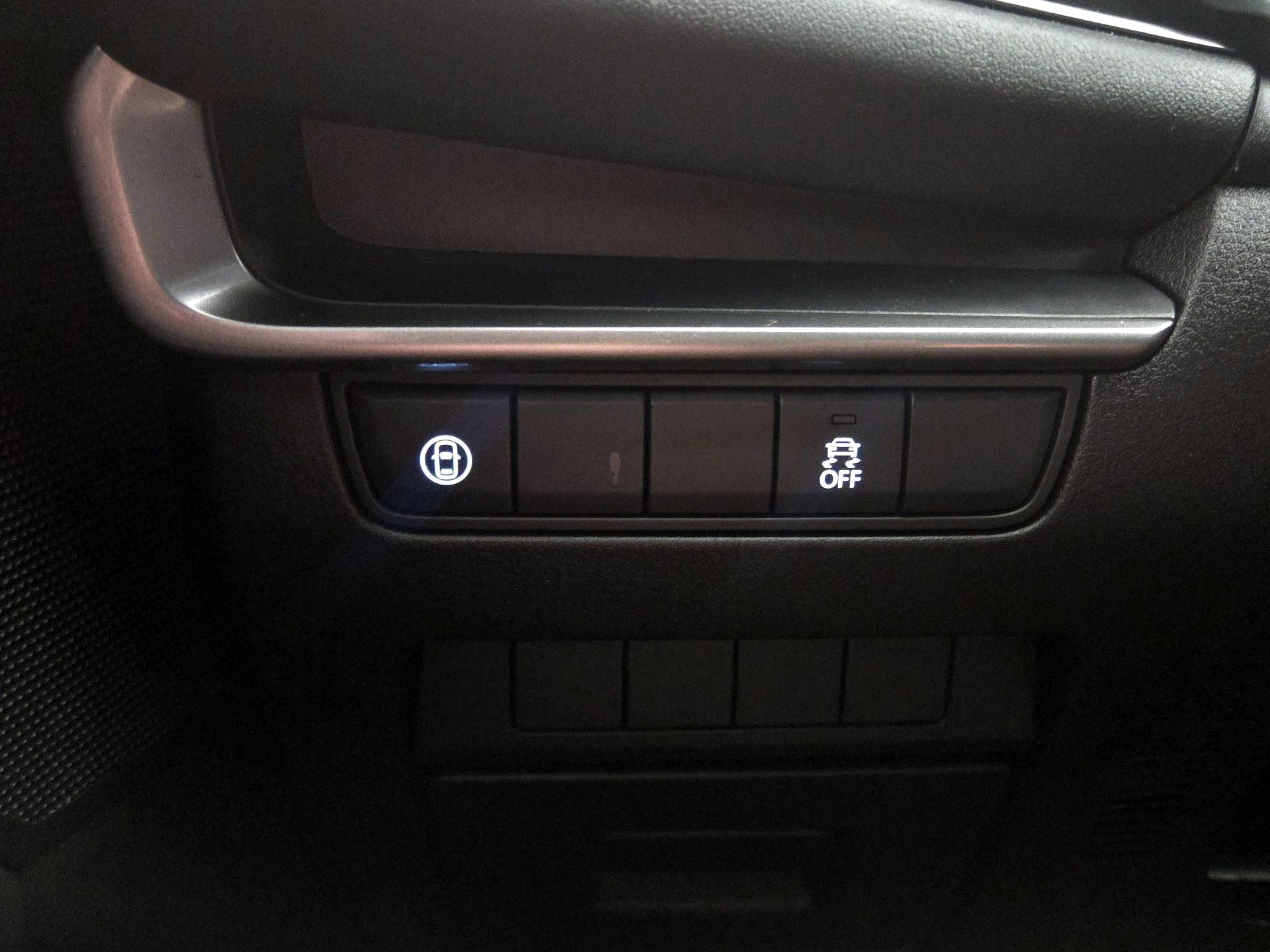 Thumbnail: 2020 Mazda Mazda3 - 13