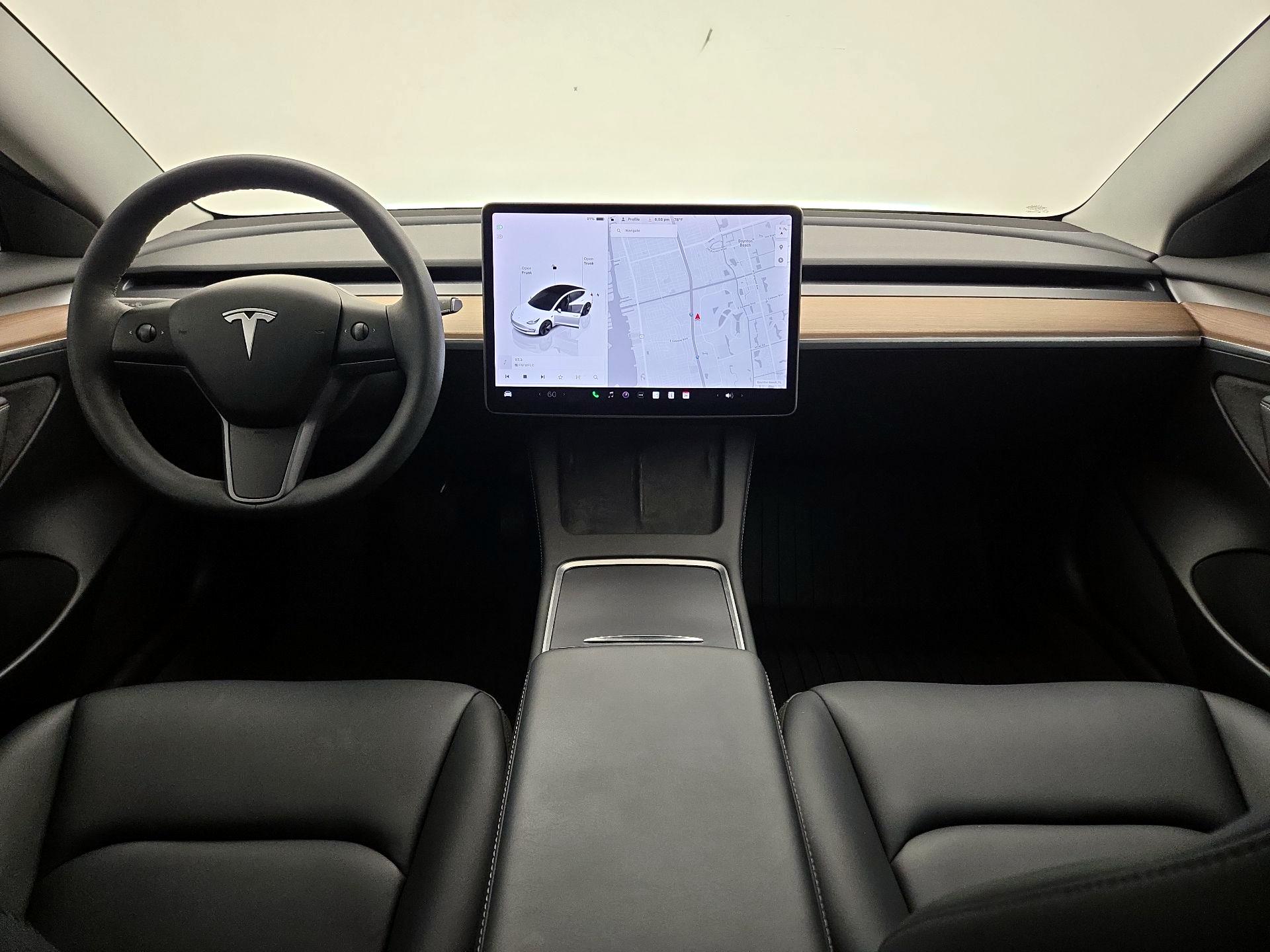 Thumbnail: 2023 Tesla Model 3 - 9