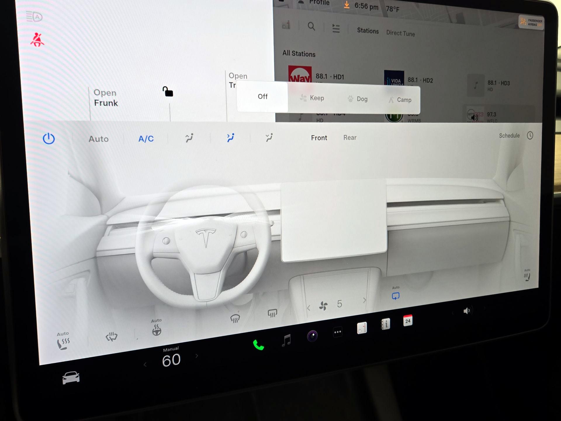 Thumbnail: 2023 Tesla Model 3 - 17