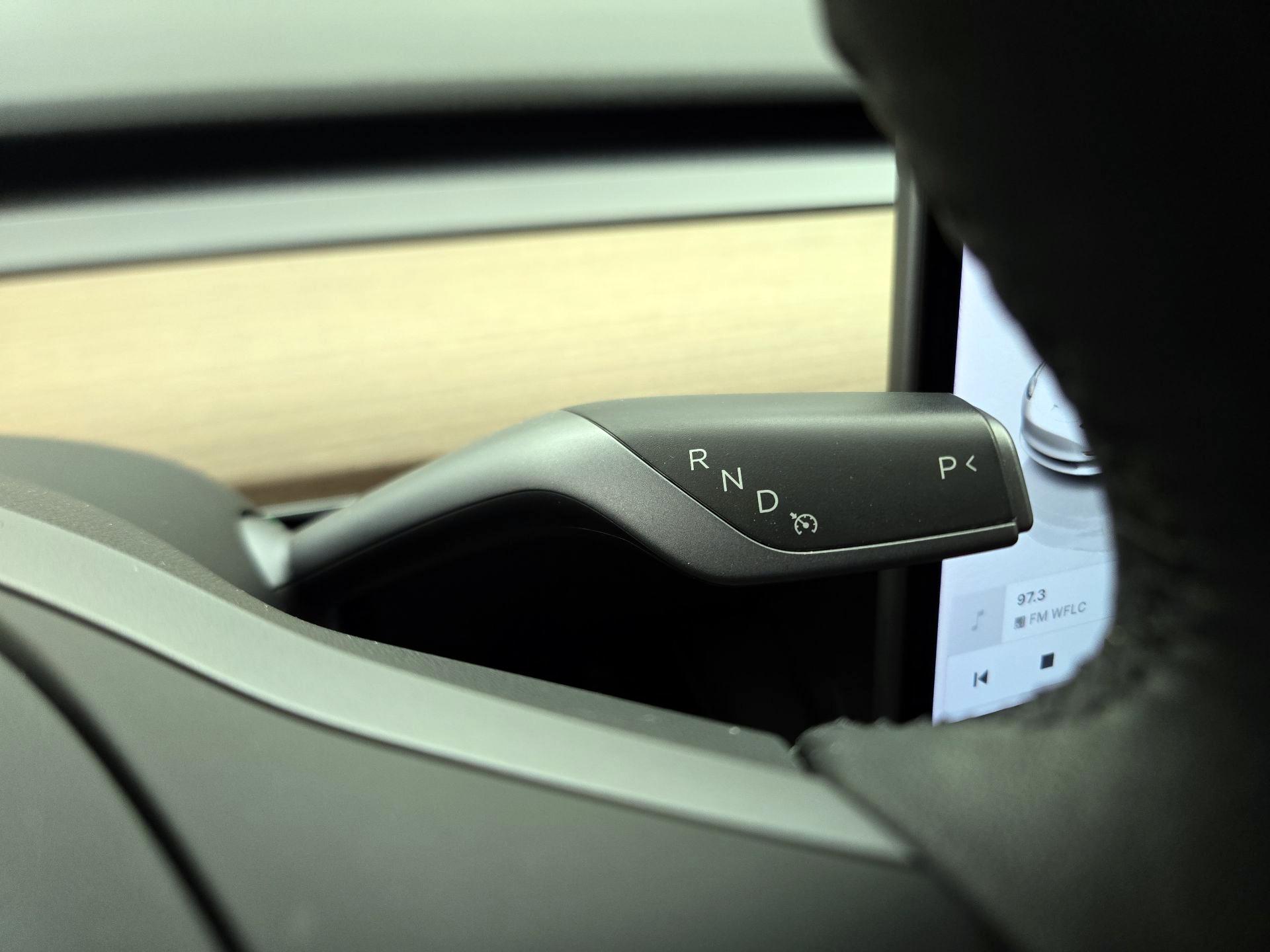 Thumbnail: 2023 Tesla Model 3 - 18