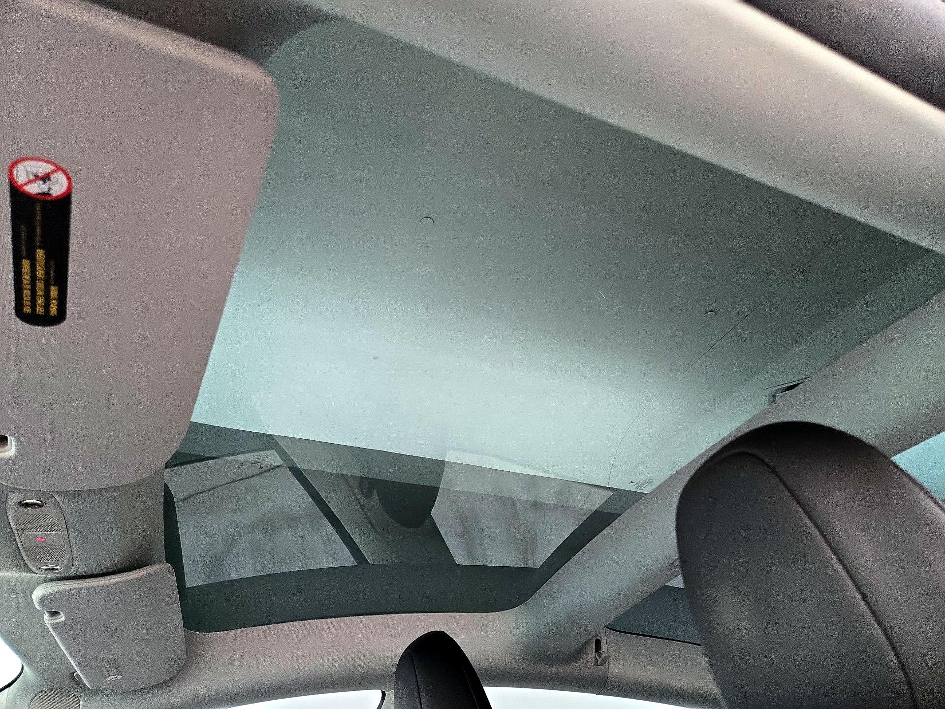 Thumbnail: 2023 Tesla Model 3 - 19