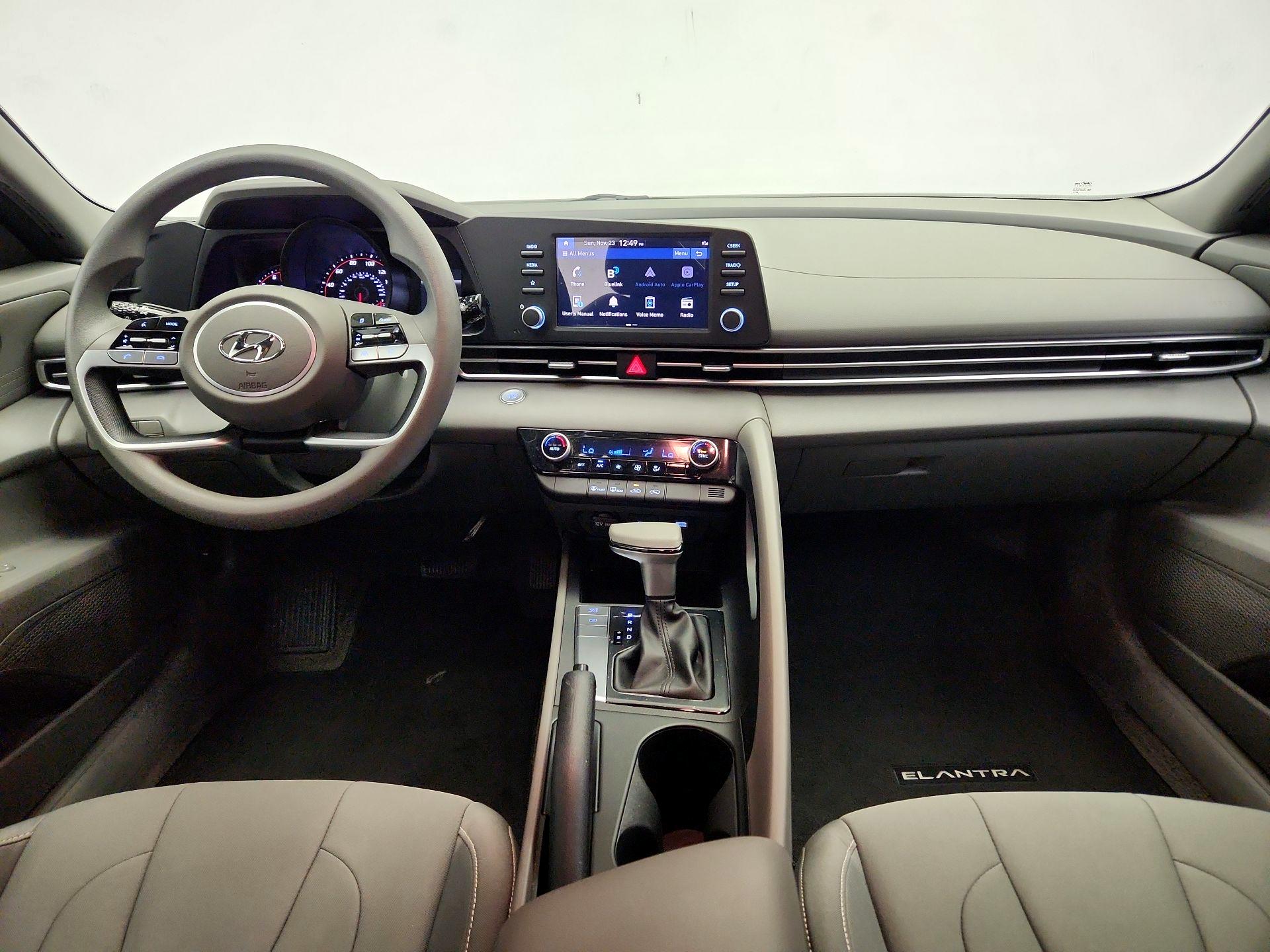 Thumbnail: 2023 Hyundai Elantra - 9