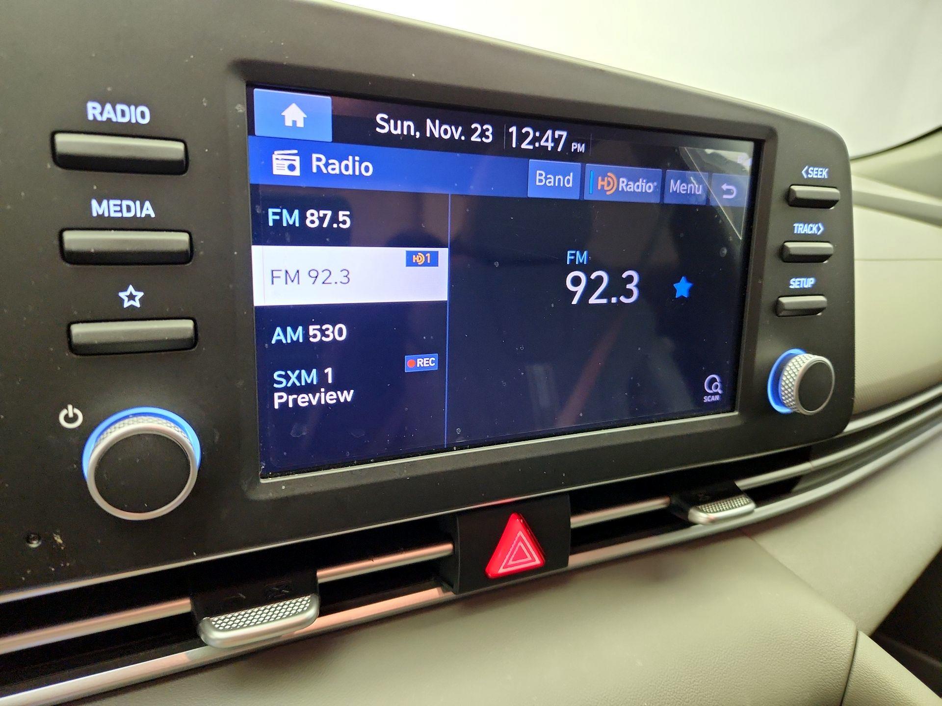 Thumbnail: 2023 Hyundai Elantra - 15