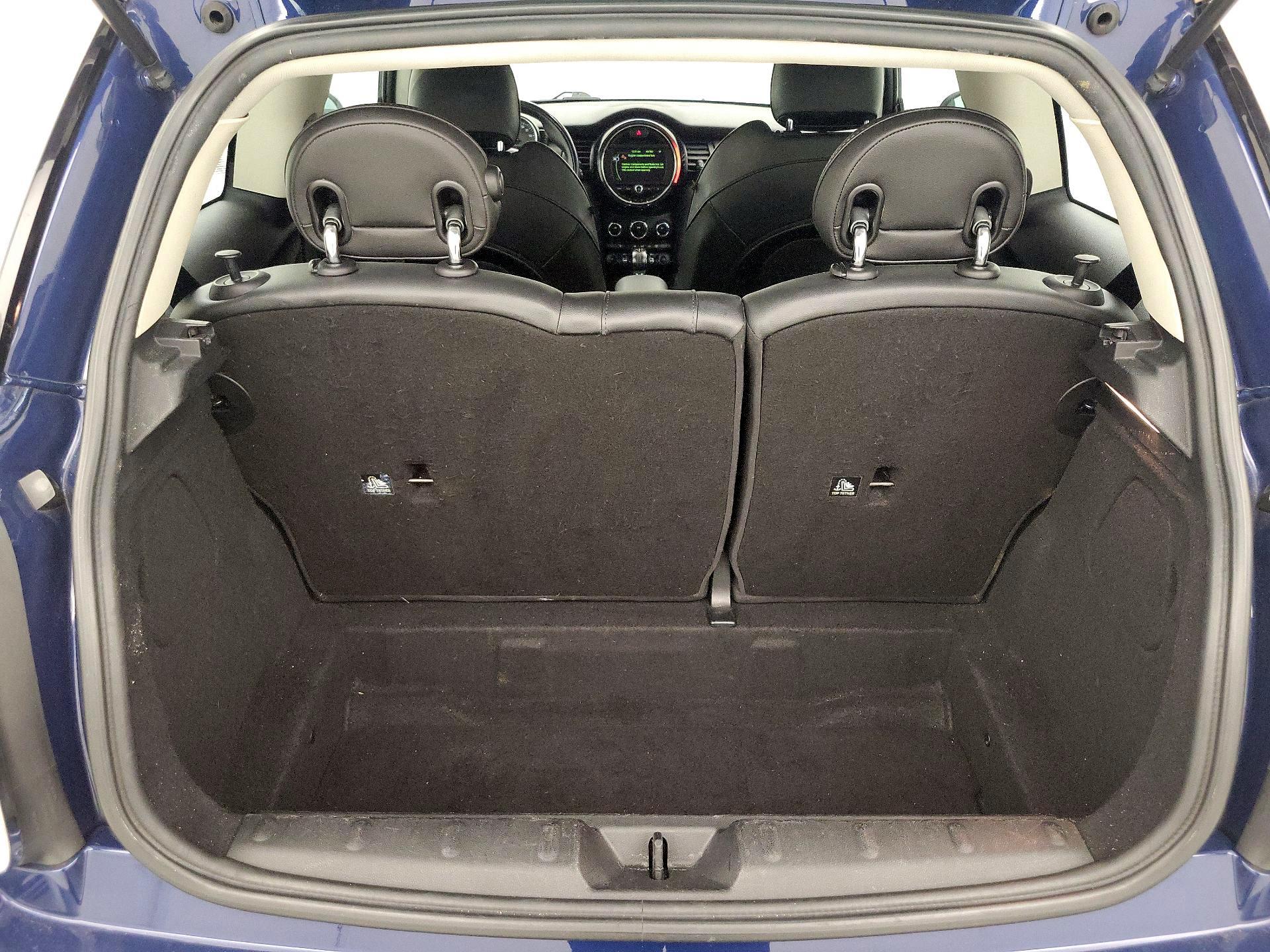 Thumbnail: 2015 MINI Cooper Hardtop - 19