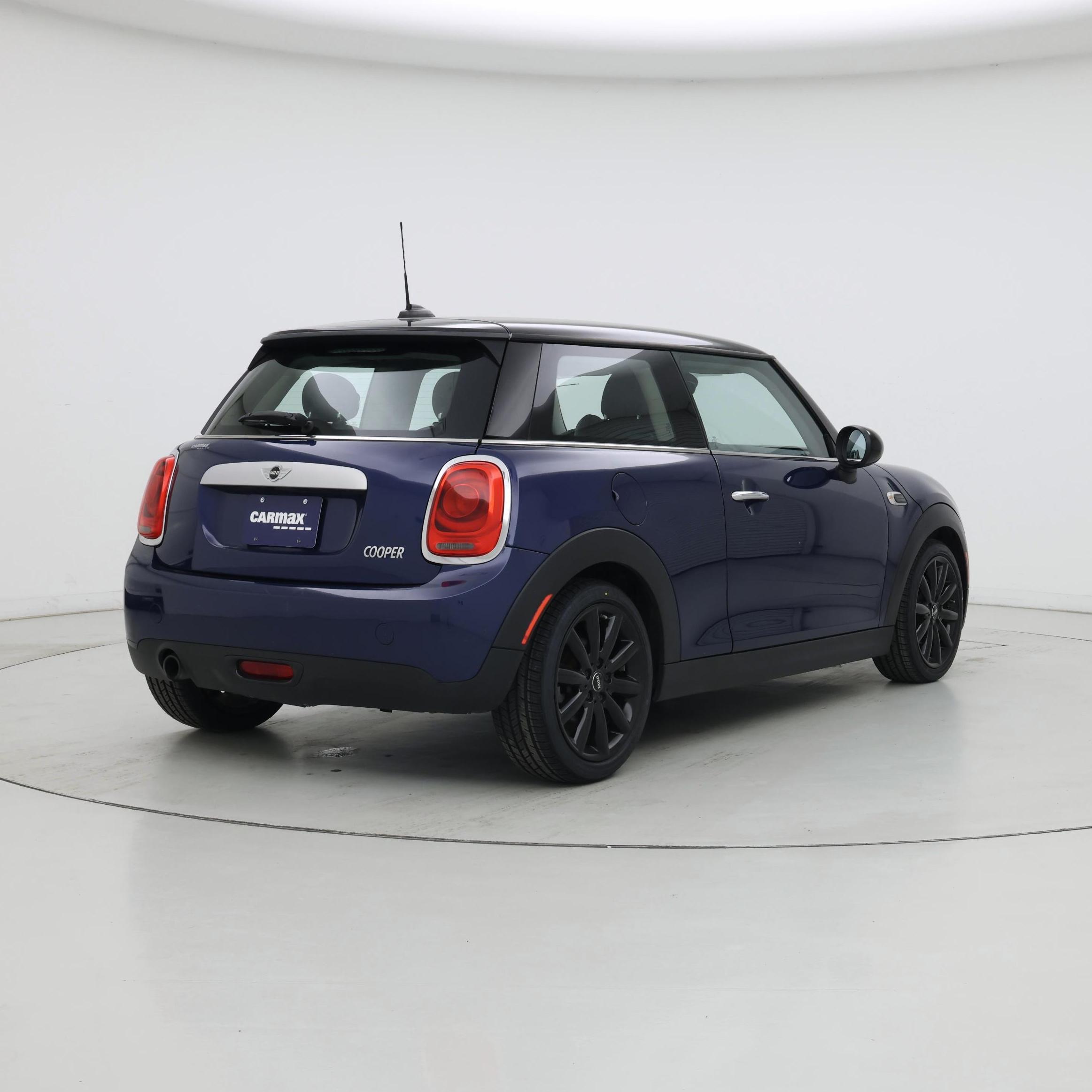 Thumbnail: 2015 MINI Cooper Hardtop - 8