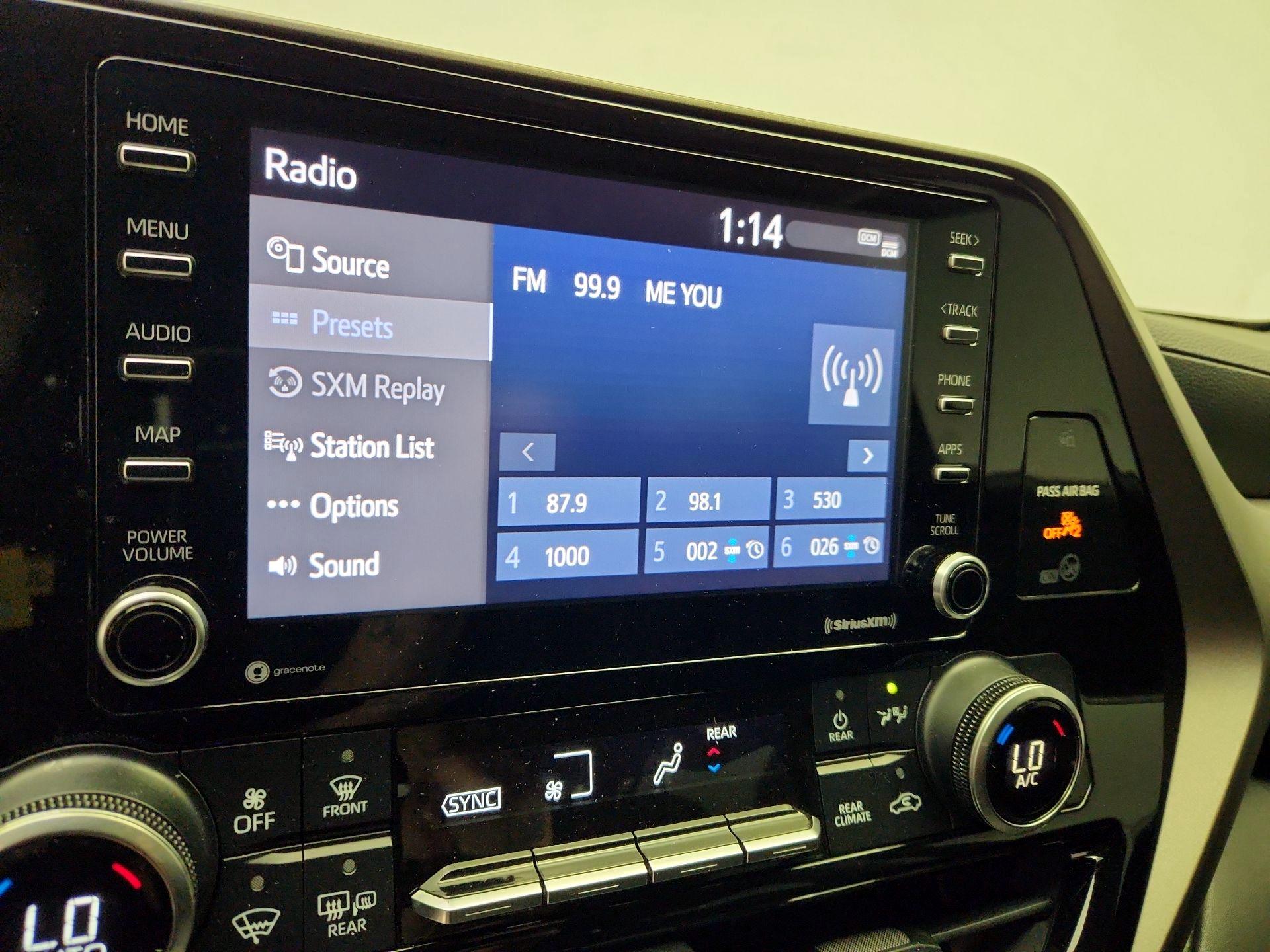 Thumbnail: 2020 Toyota Highlander - 15