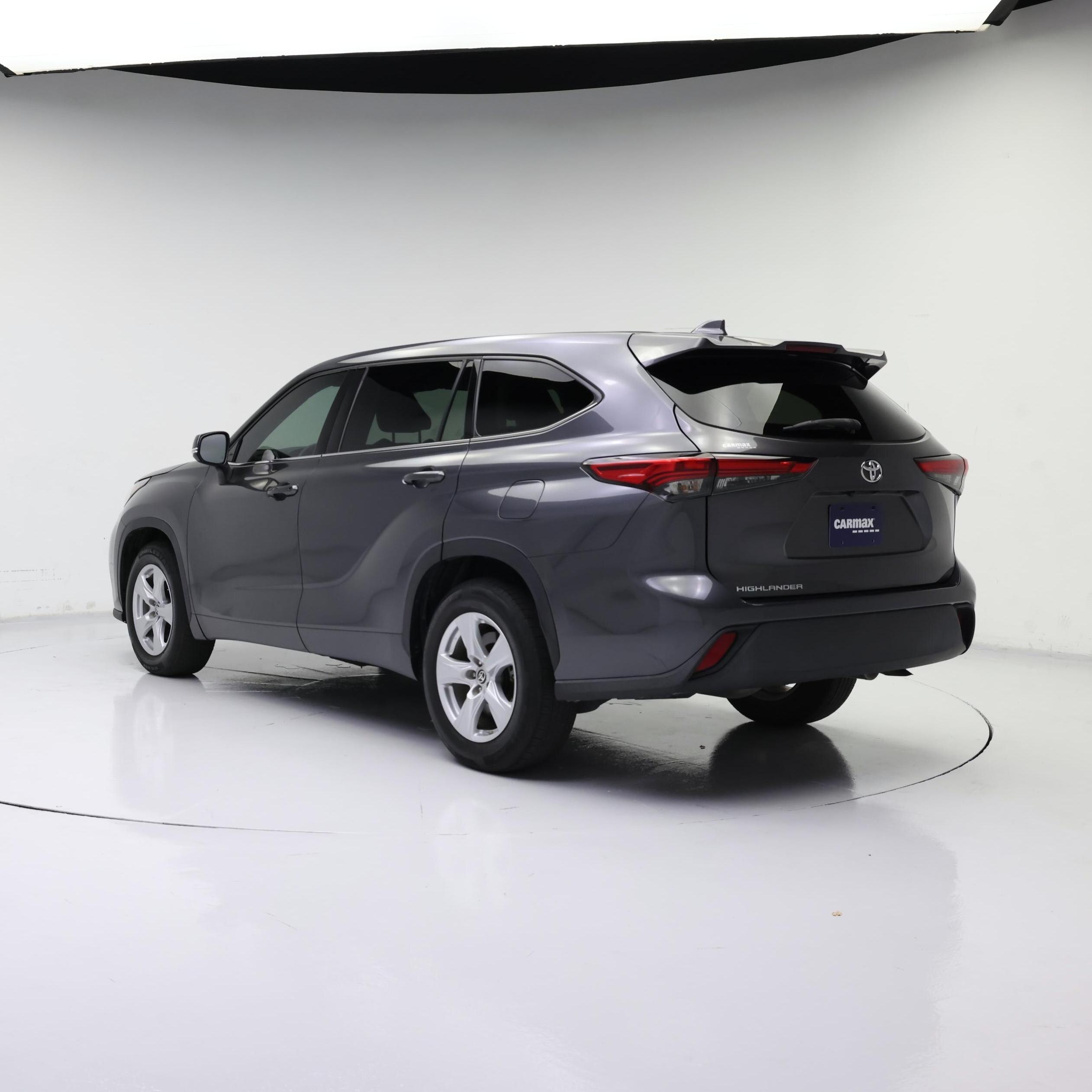 Thumbnail: 2020 Toyota Highlander - 2