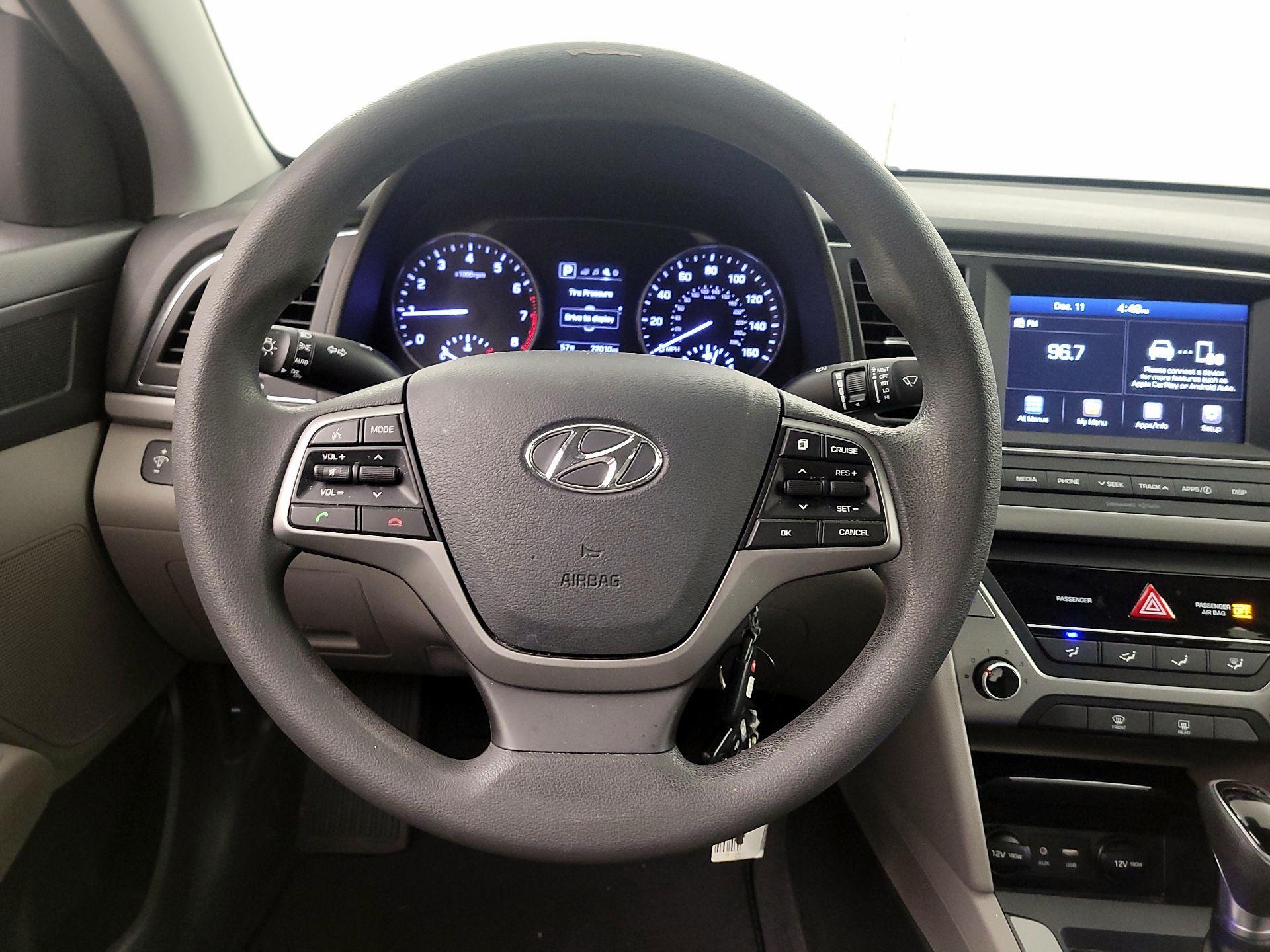 Thumbnail: 2018 Hyundai Elantra - 10