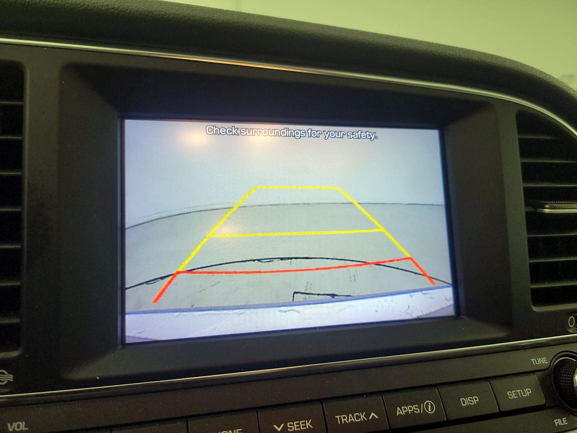 Thumbnail: 2018 Hyundai Elantra - 14