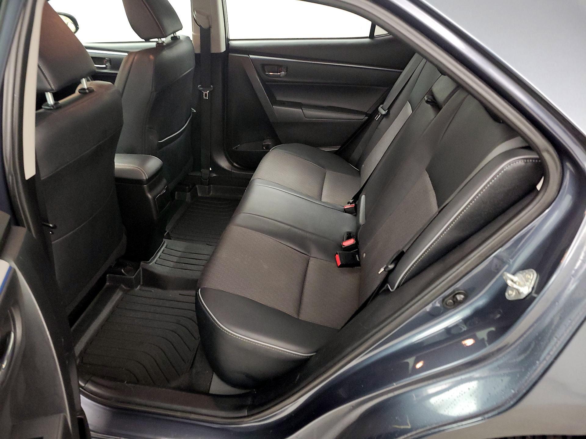 Thumbnail: 2016 Toyota Corolla - 19