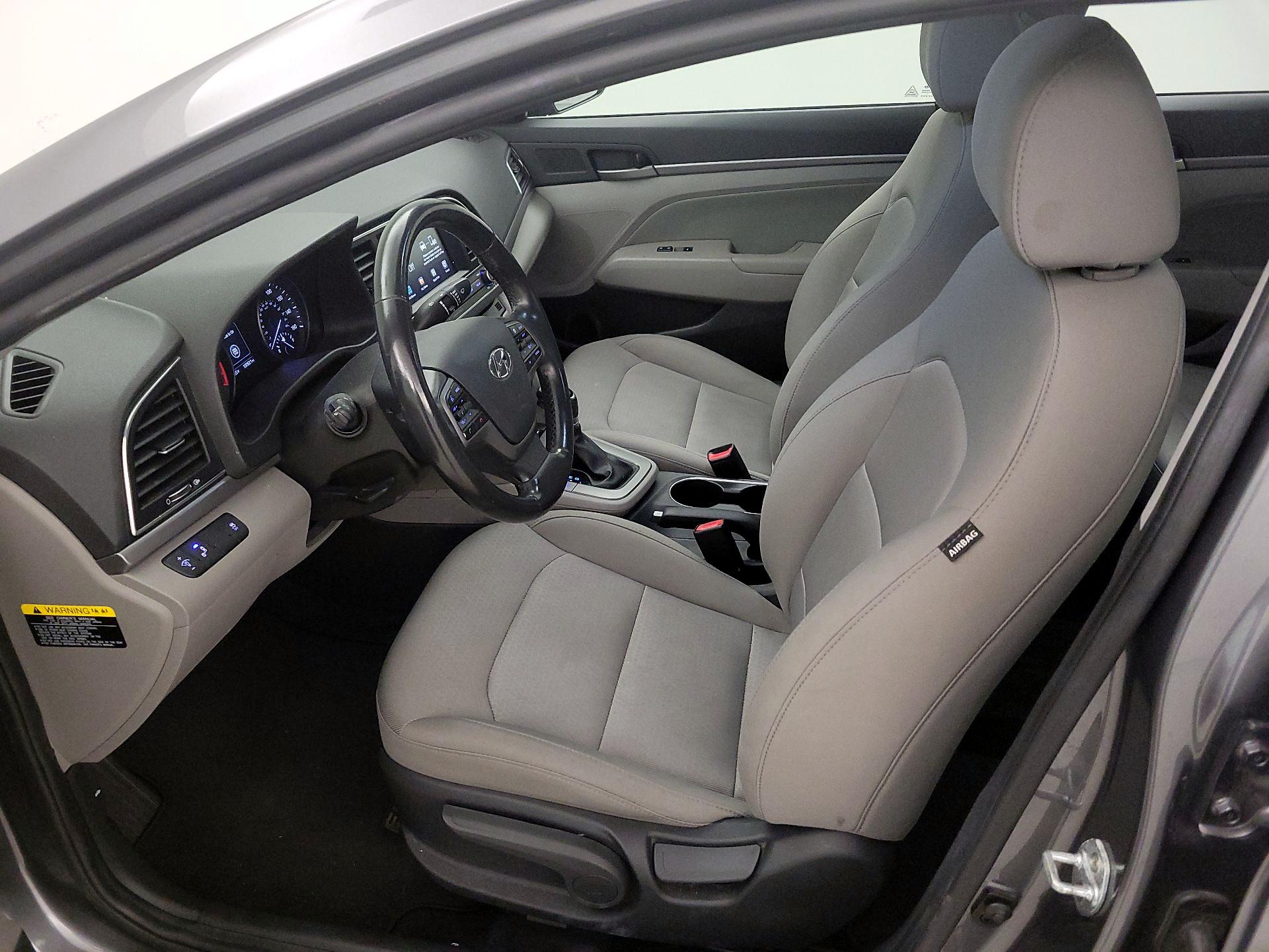 Thumbnail: 2018 Hyundai Elantra - 11