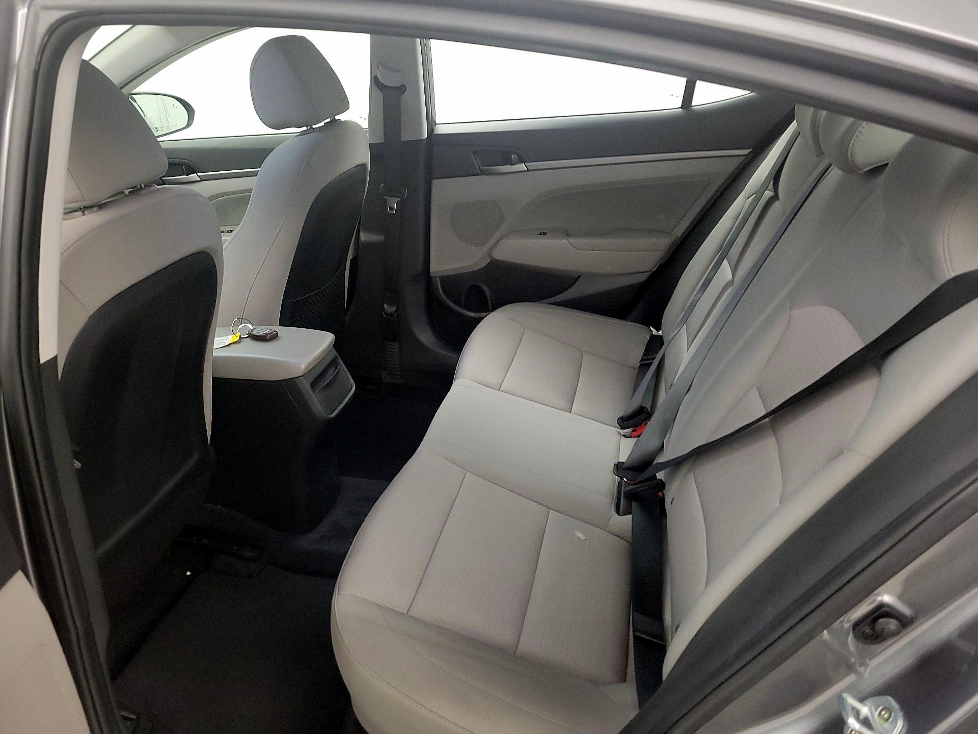 Thumbnail: 2018 Hyundai Elantra - 20