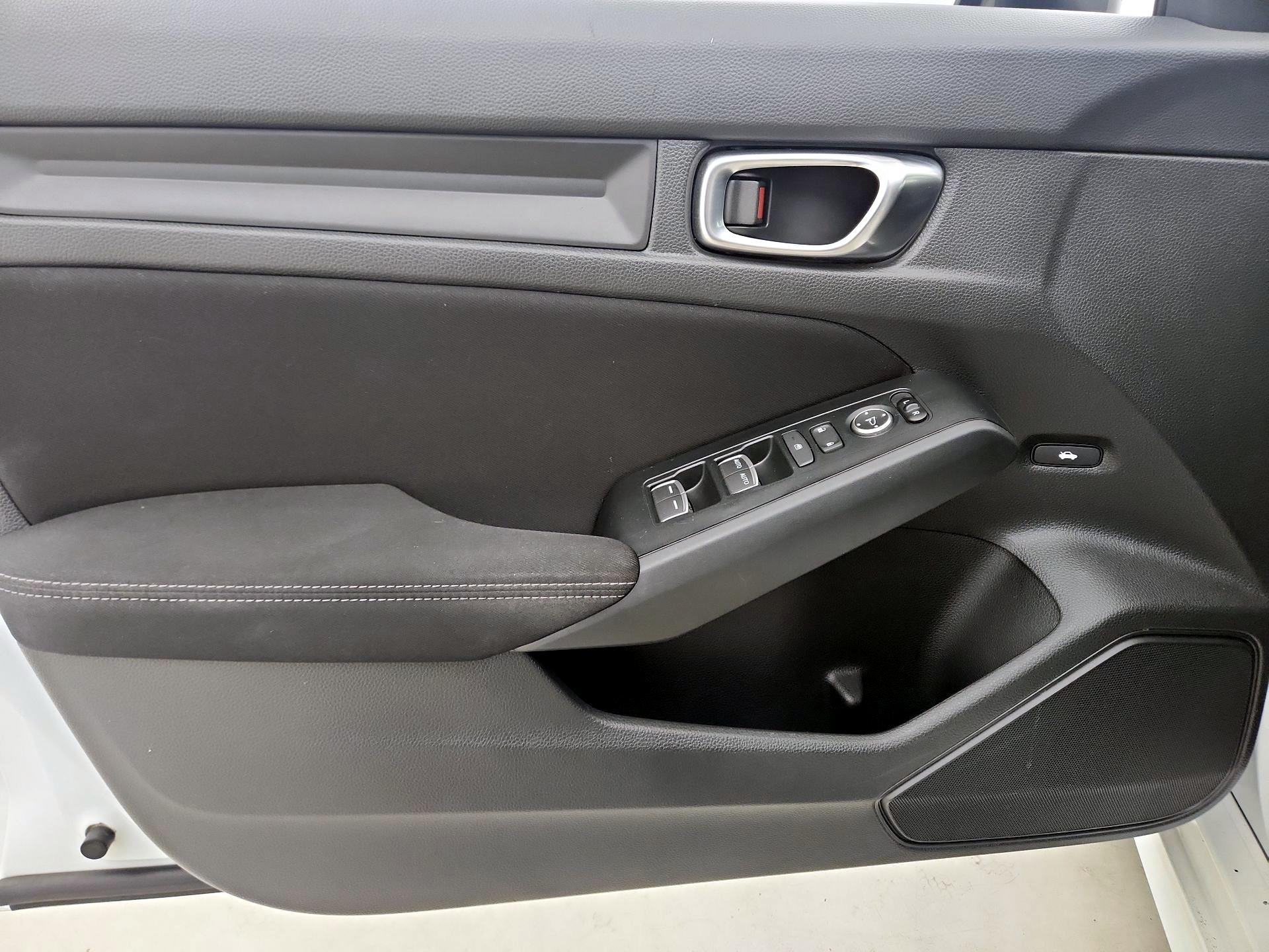 Thumbnail: 2023 Honda Civic - 12