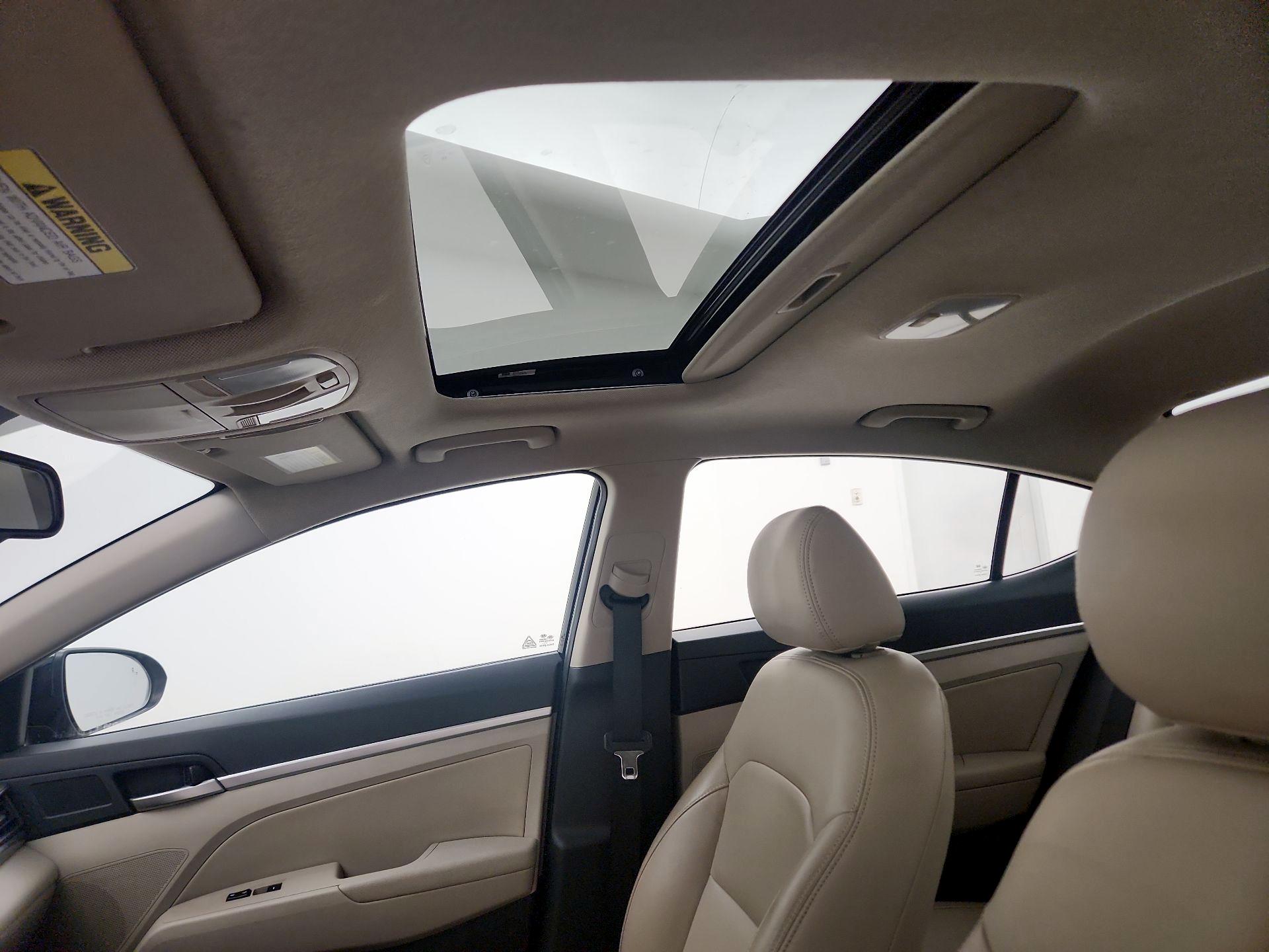 Thumbnail: 2020 Hyundai Elantra - 19