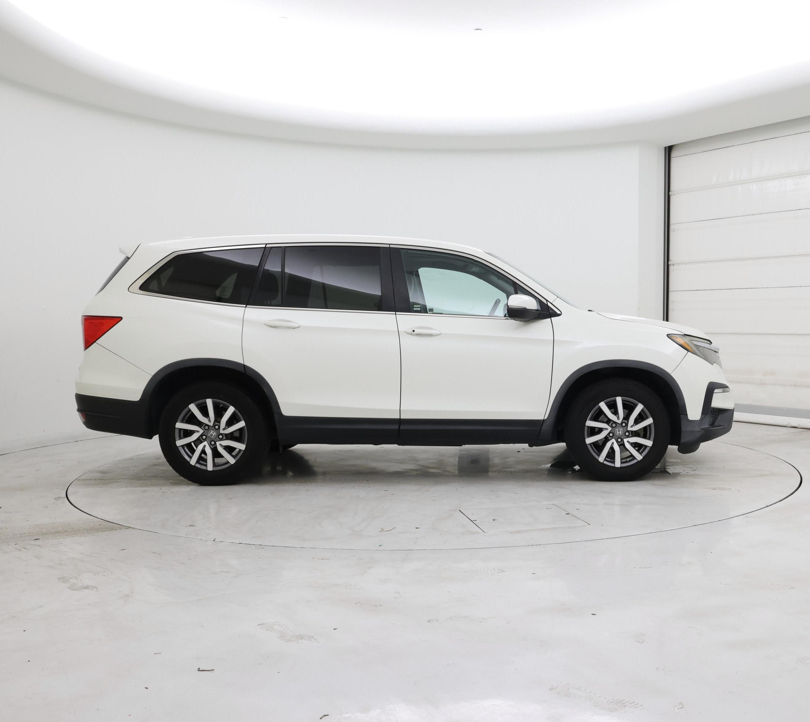 Thumbnail: 2019 Honda Pilot - 7