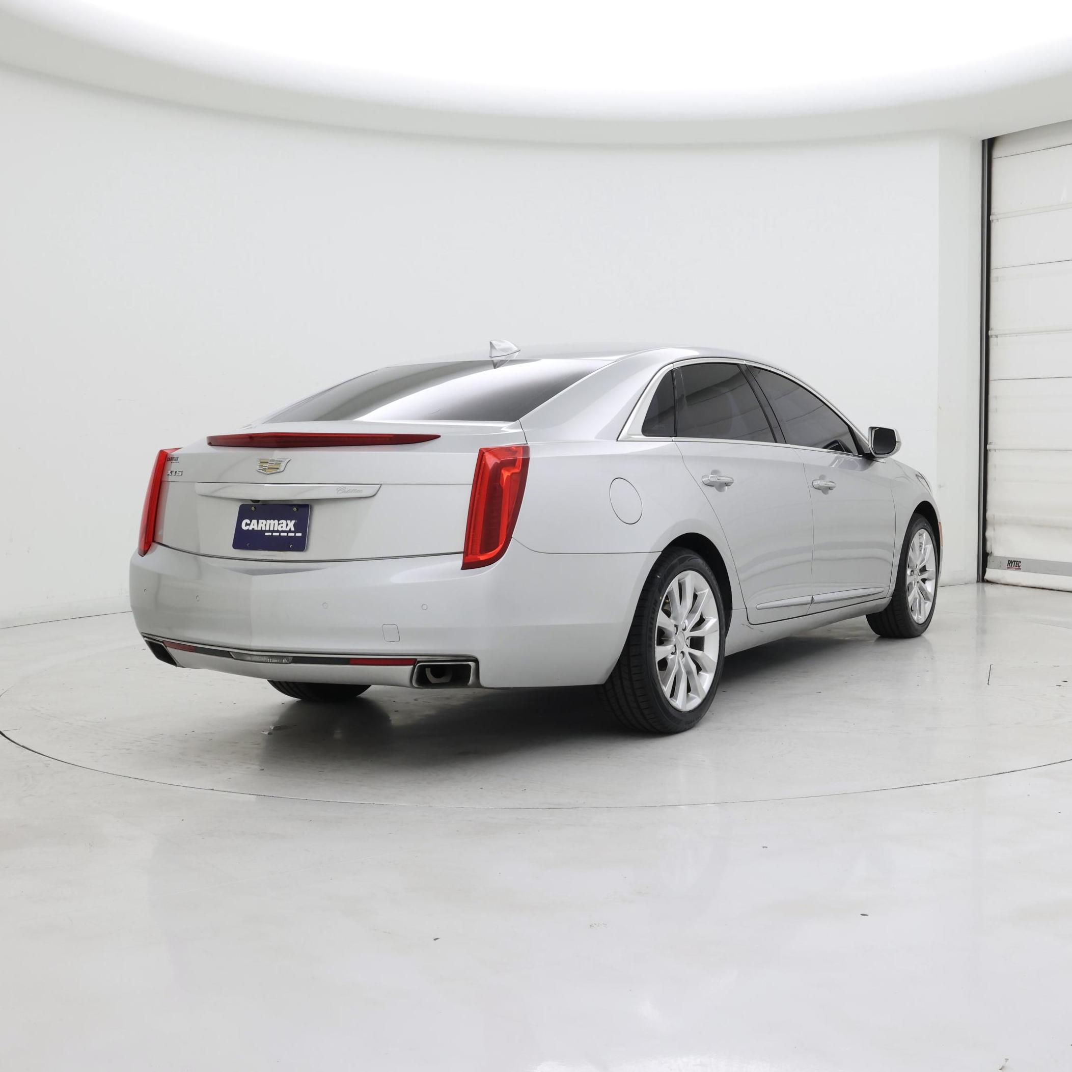 Thumbnail: 2016 Cadillac XTS - 8