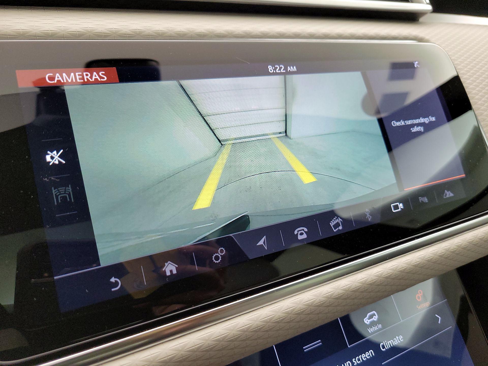 Thumbnail: 2018 Land Rover Range Rover Velar - 15