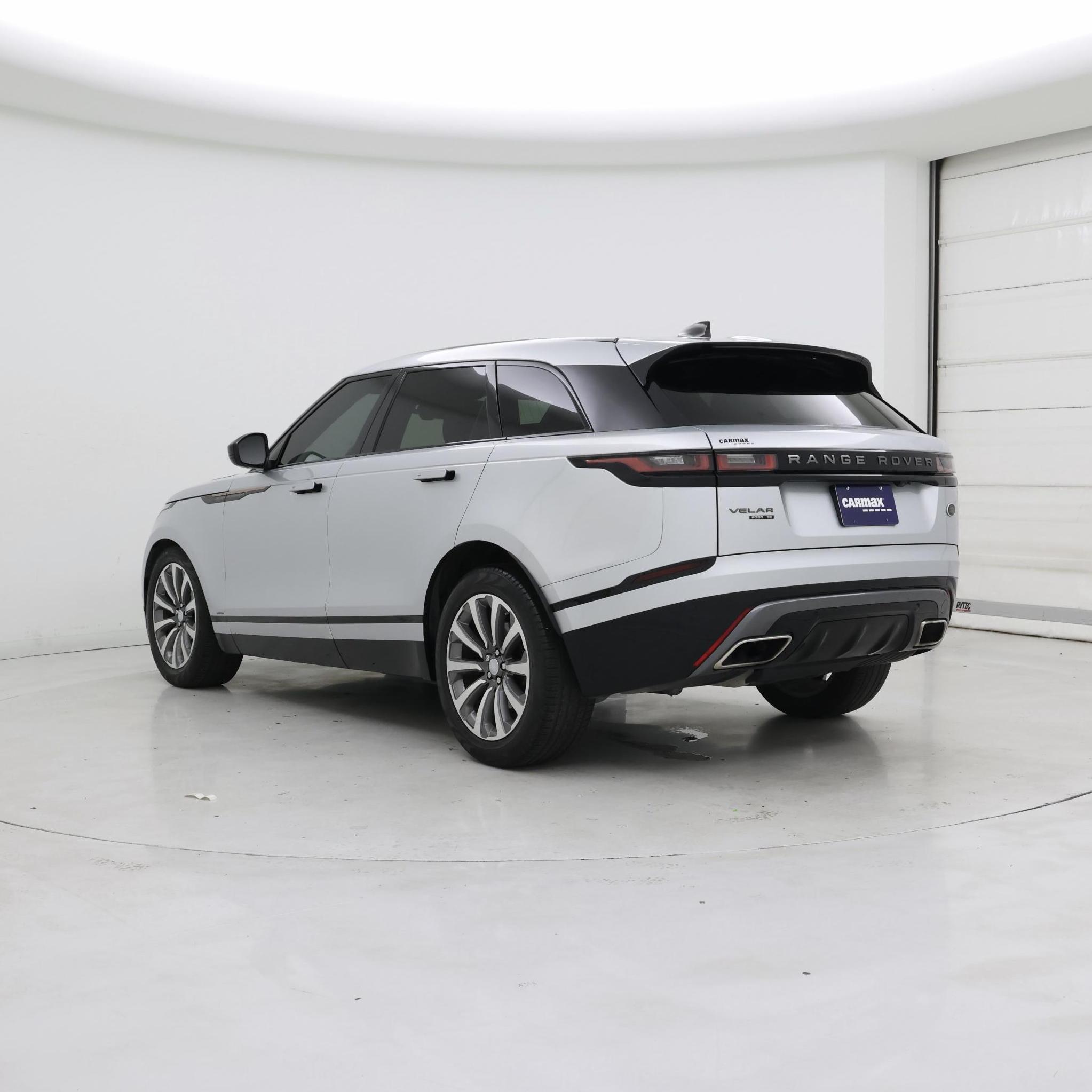 Thumbnail: 2018 Land Rover Range Rover Velar - 2