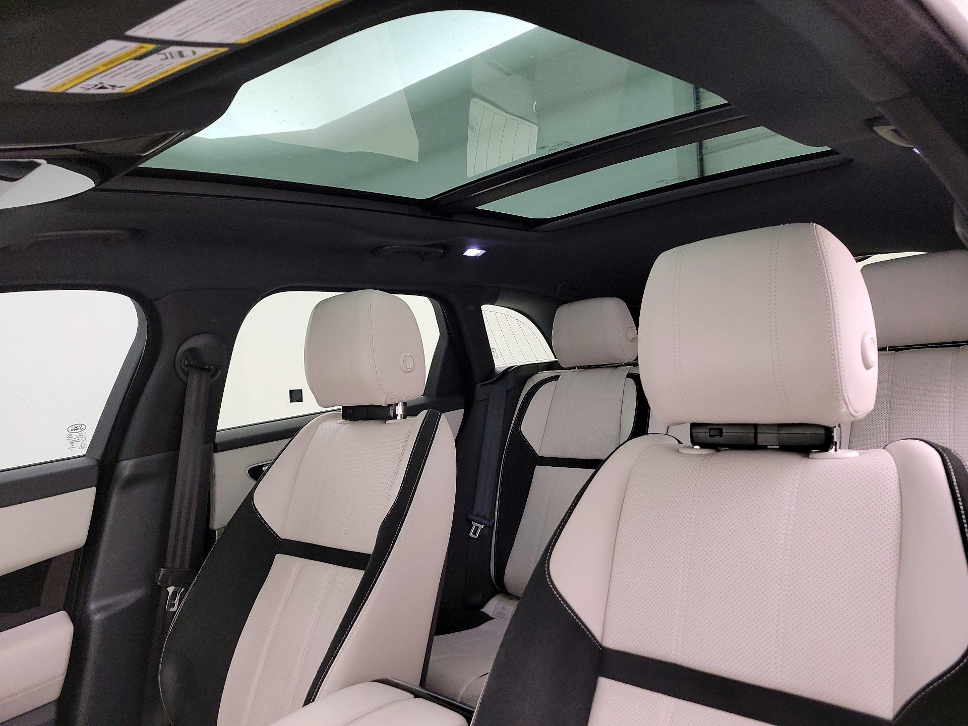 Thumbnail: 2018 Land Rover Range Rover Velar - 20