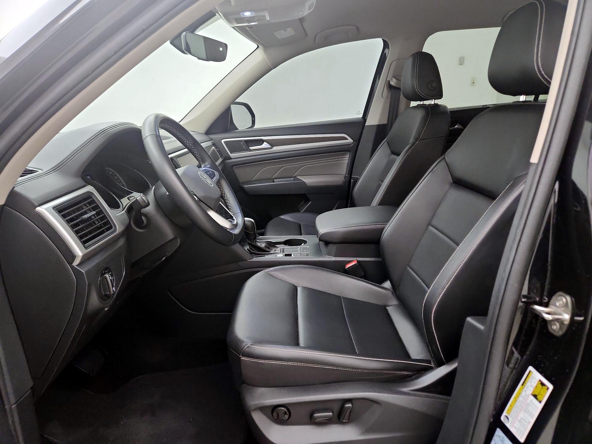 Thumbnail: 2021 Volkswagen Atlas - 11