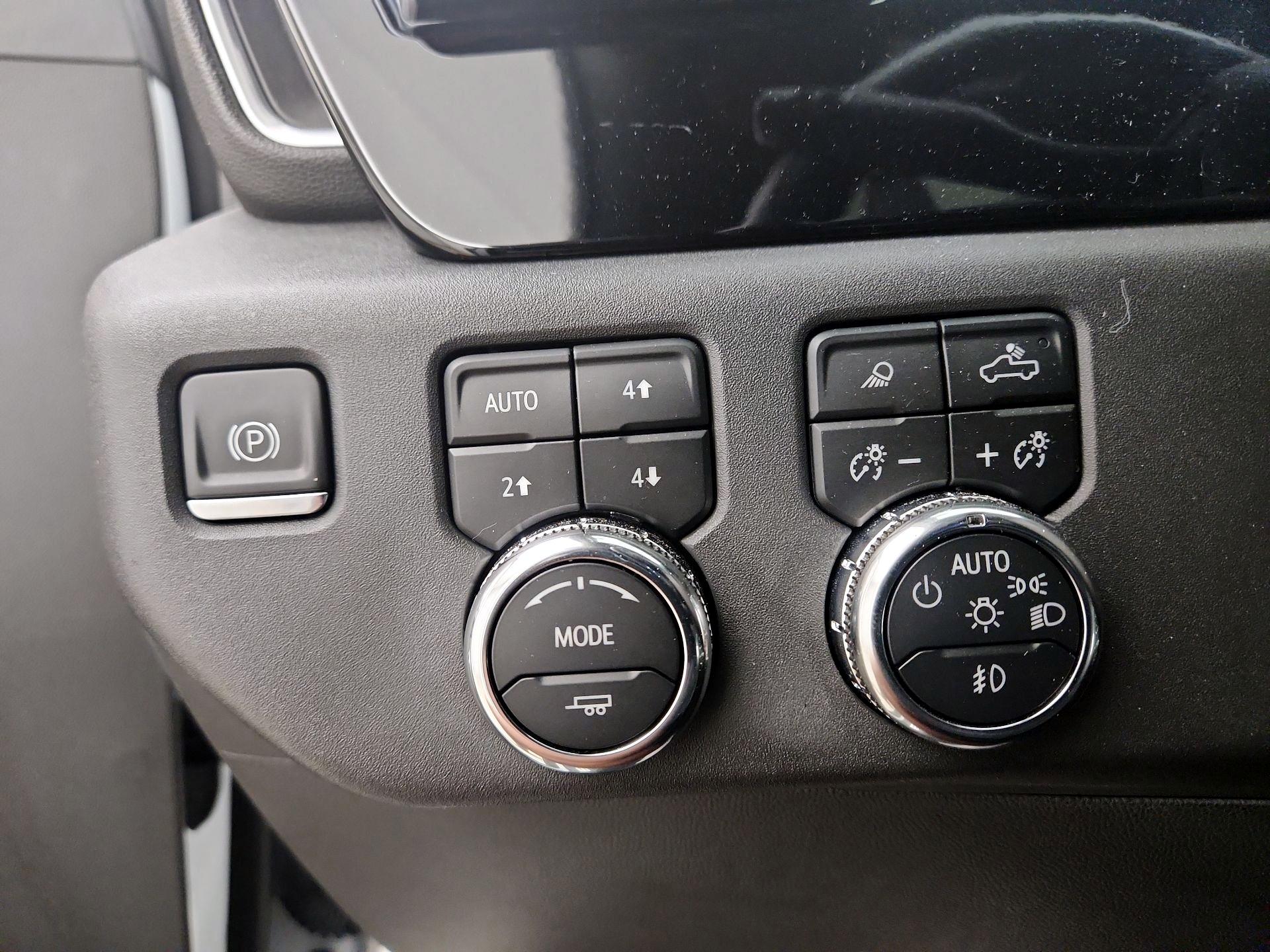 Thumbnail: 2023 GMC Sierra 1500 - 13